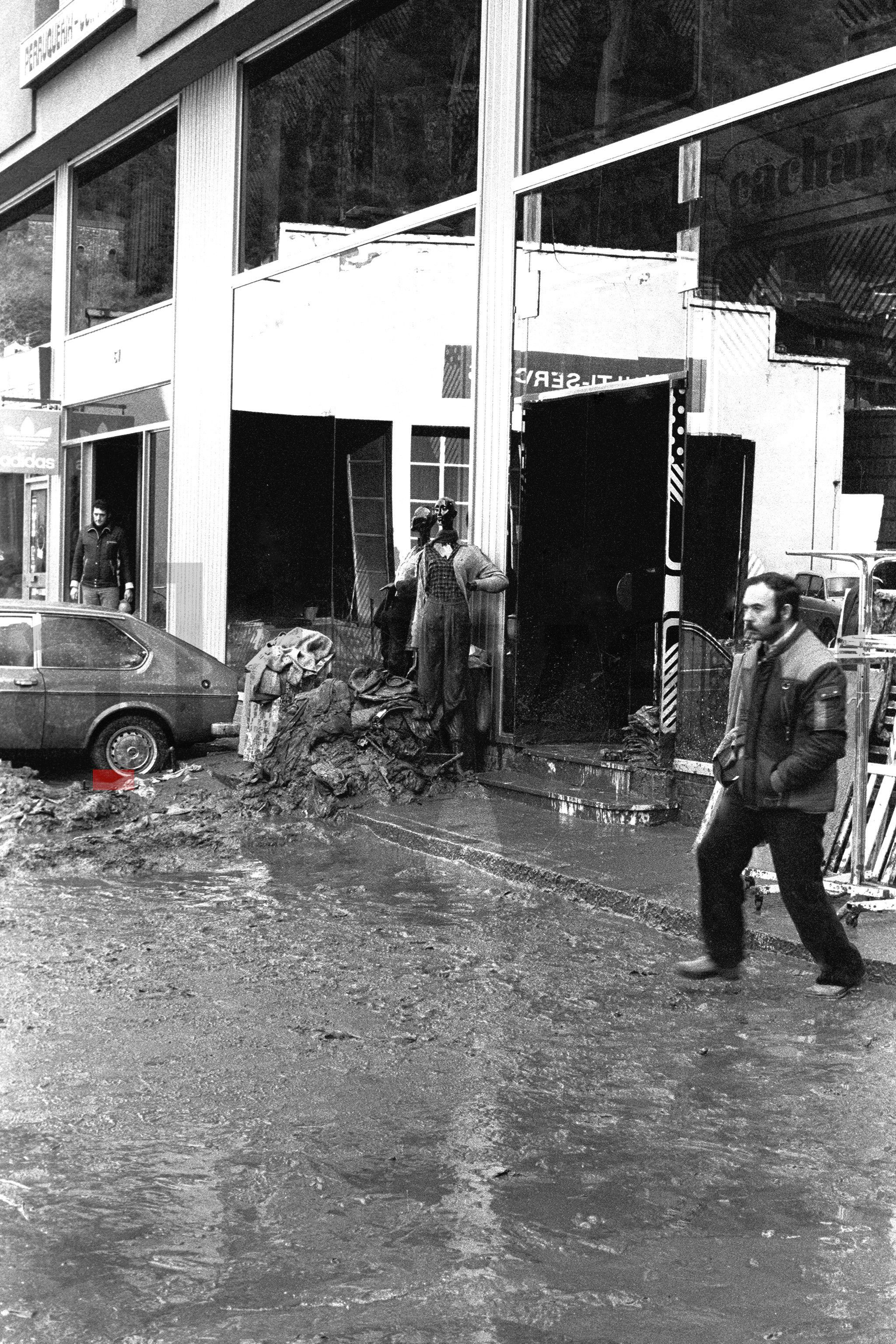 L'impacte de l'aiguat a les rodalies de l'avinguda Meritxell. L'impacte de l'aiguat a les rodalies de l'avinguda Meritxell.