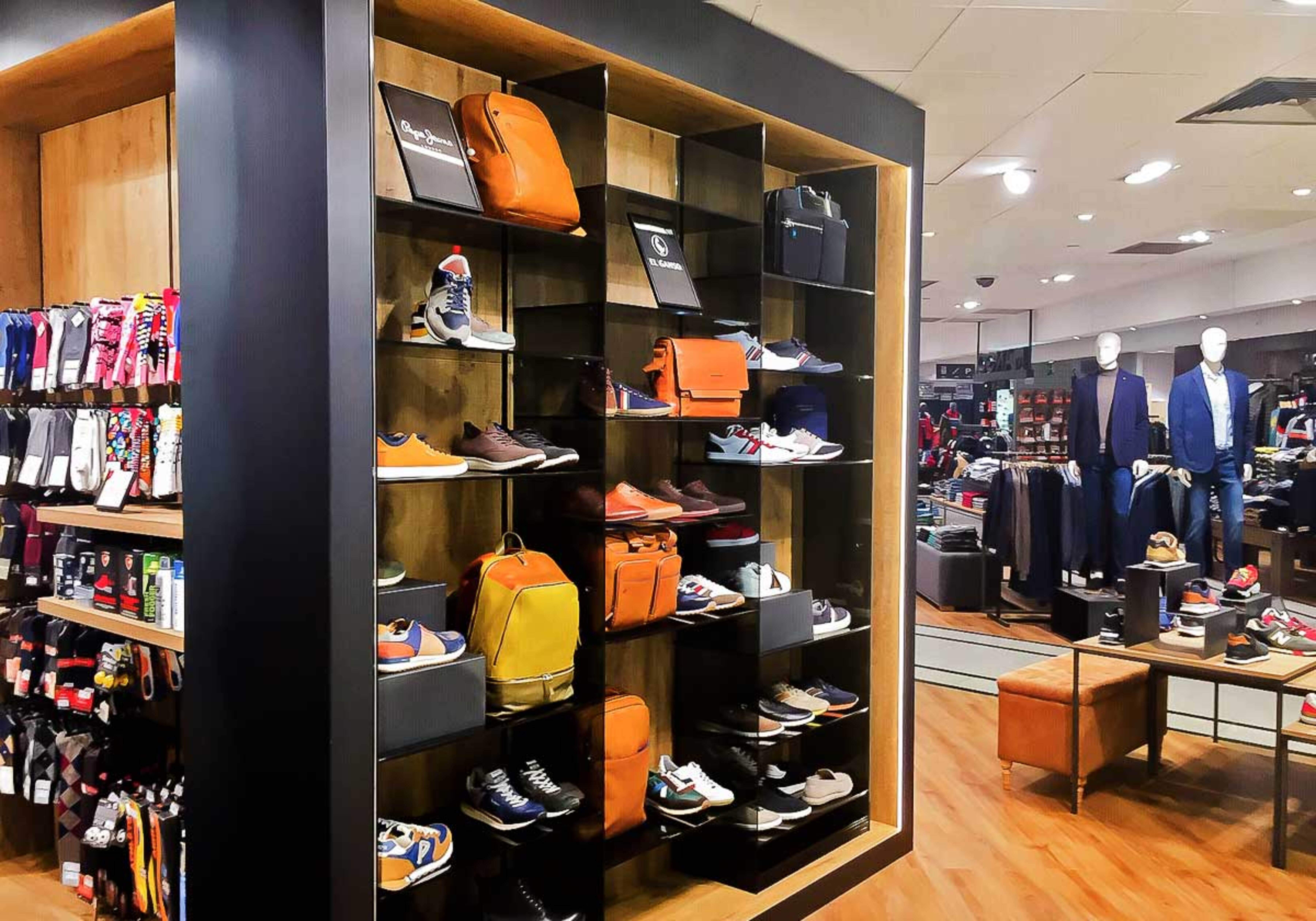 A l'home el van enxampar en un conegut centre comercial de l'avinguda Meritxell.