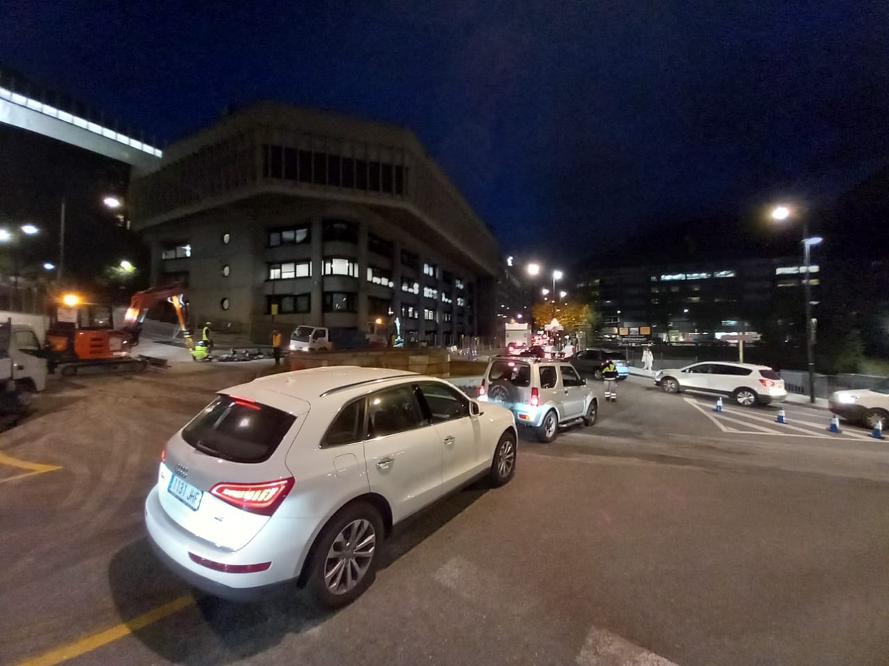 Confluència de Prat de la Creu amb Vilanova a l'altura de la rotonda on s'han de fer ara les obres més importants.