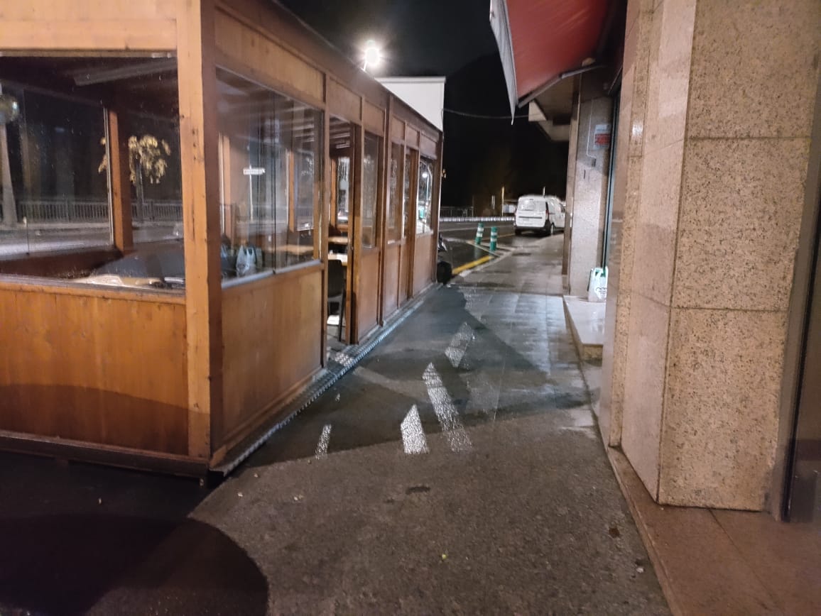 Imatge de l'exterior del bar on ha tingut lloc la baralla.