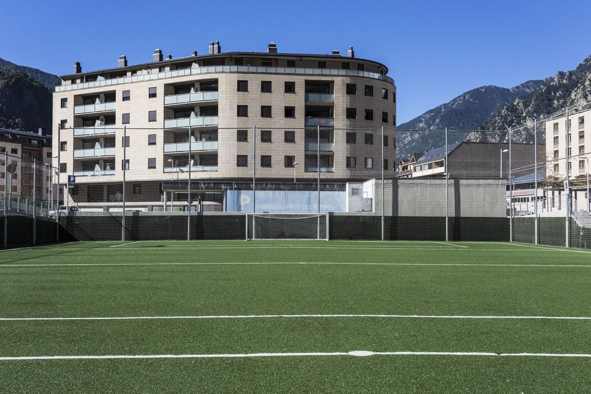 Una imatge del camp de futbol del Prat del Roure.
