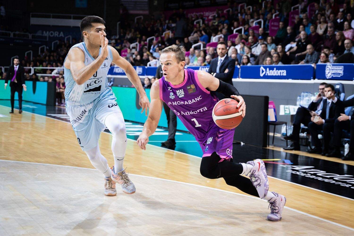 Dee supera el seu marcador en el partit d'aquest divendres. Ha estat el màxim encistellador.