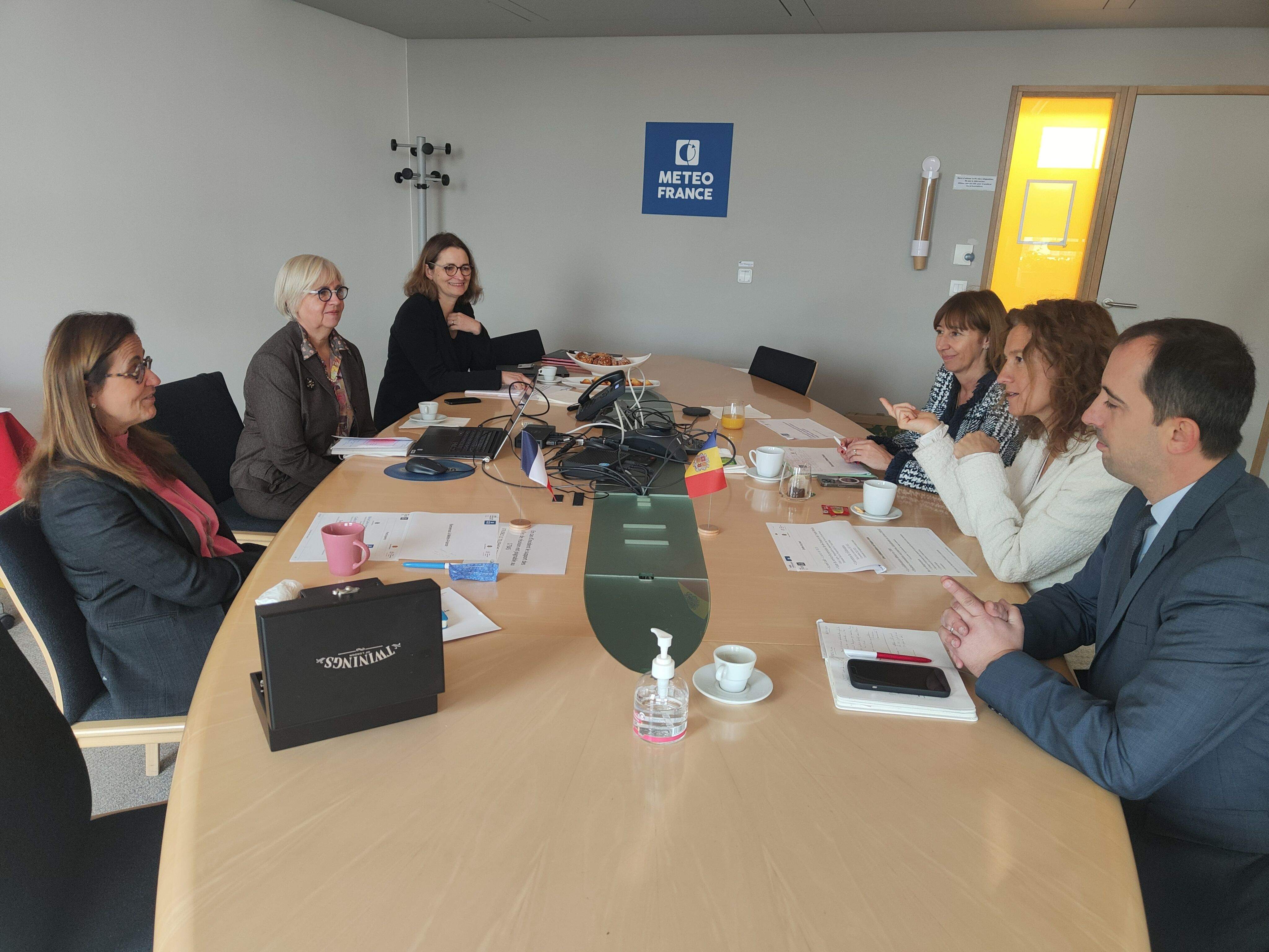 Un moment de l'acte conjunt.