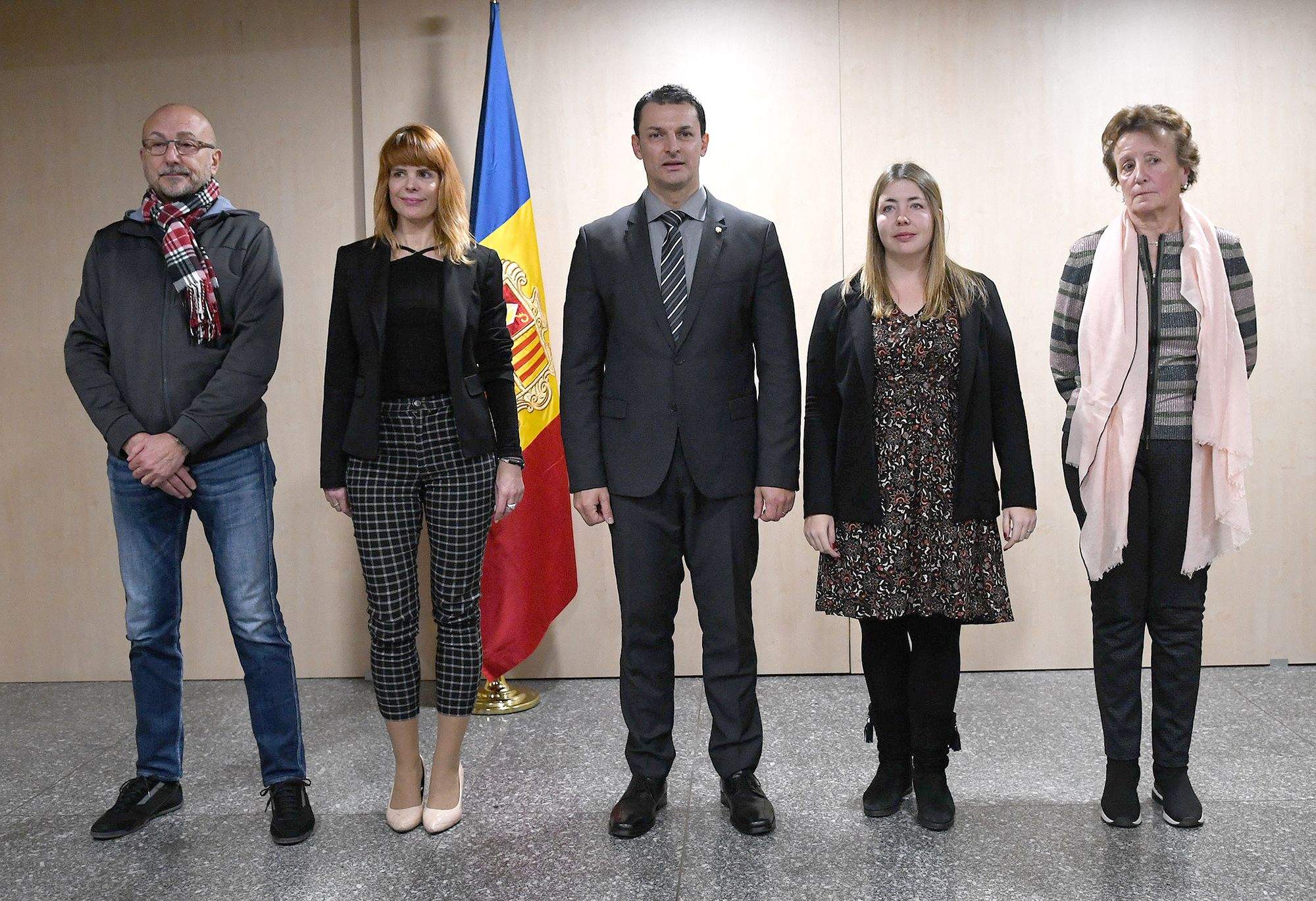 Gallardo amb els representants de les quatre noves empreses del programa.