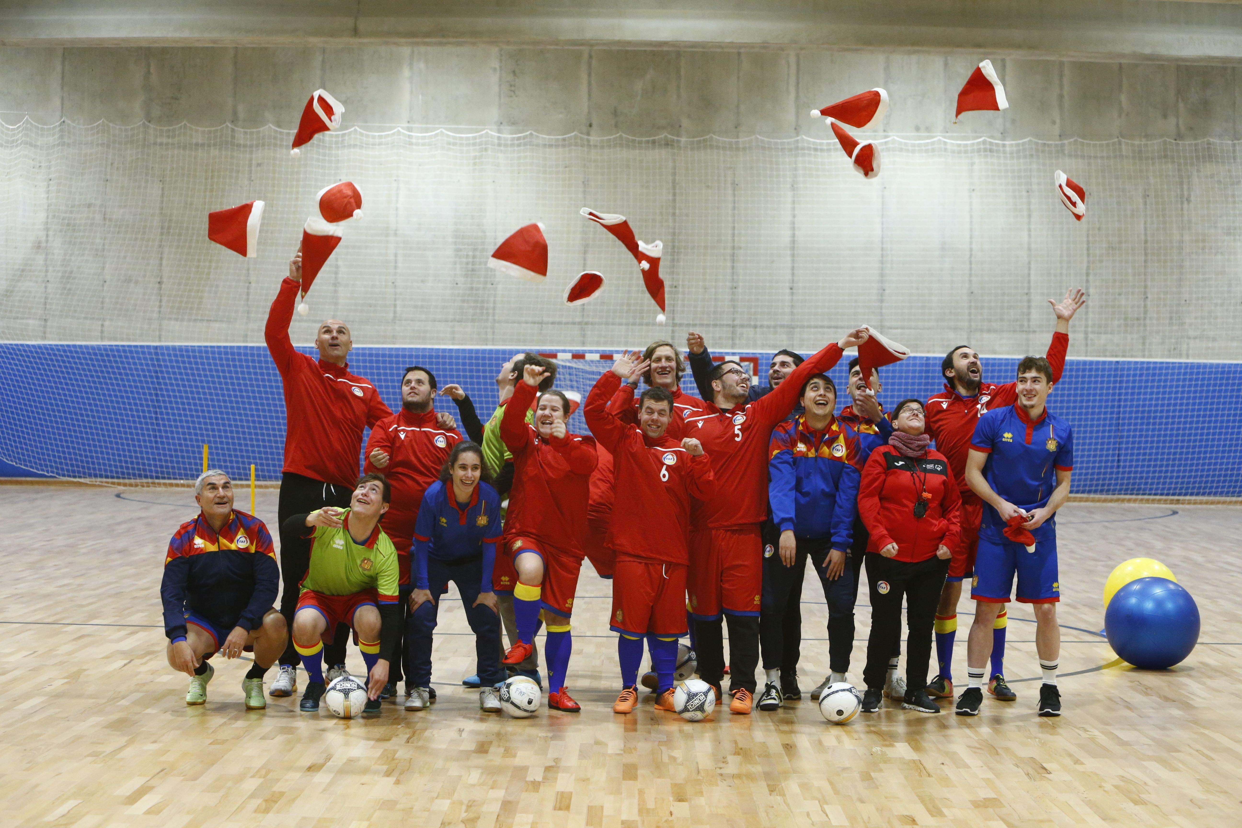 Un acte amb un evident esperit nadalenc.