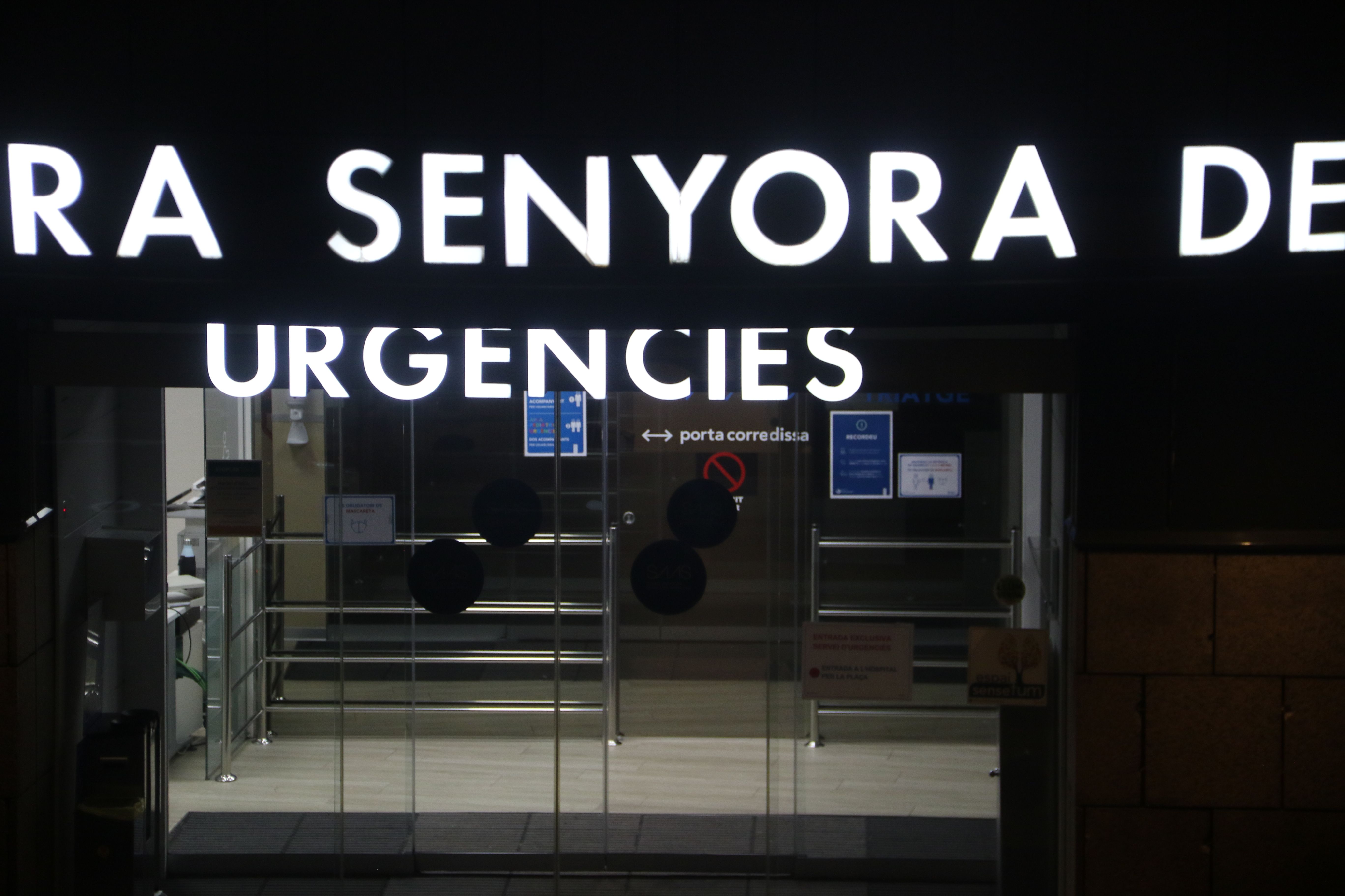 Accés a Urgències de l'hospital.