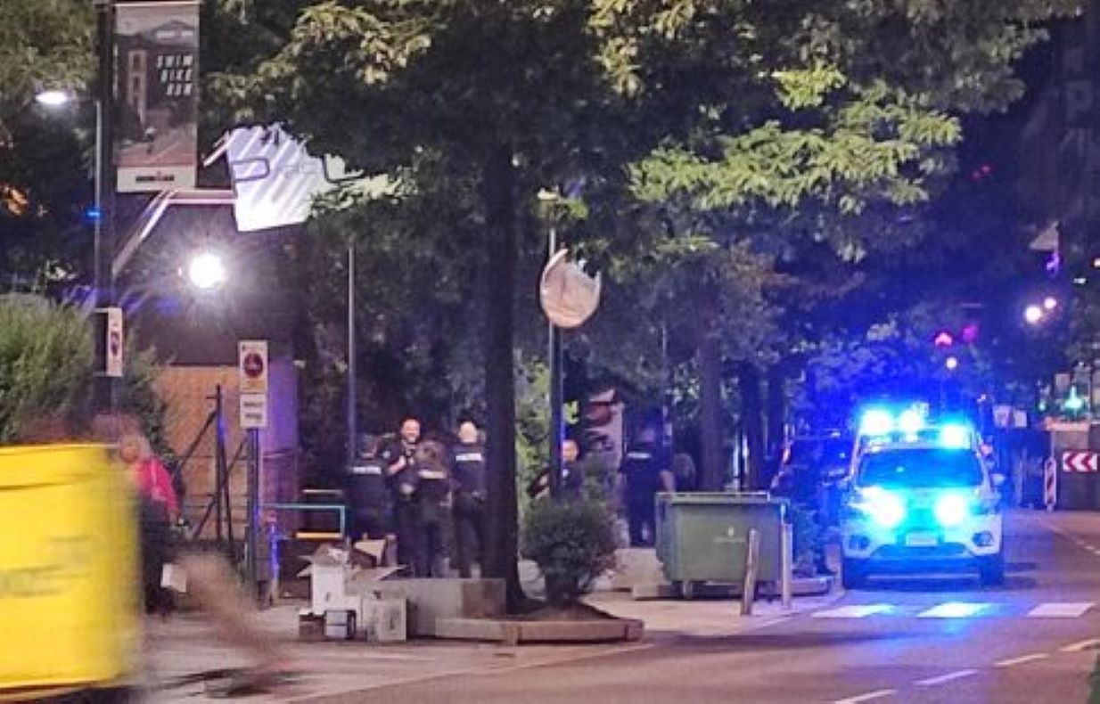 La policia en una intervenció anterior a Prat de la Creu.