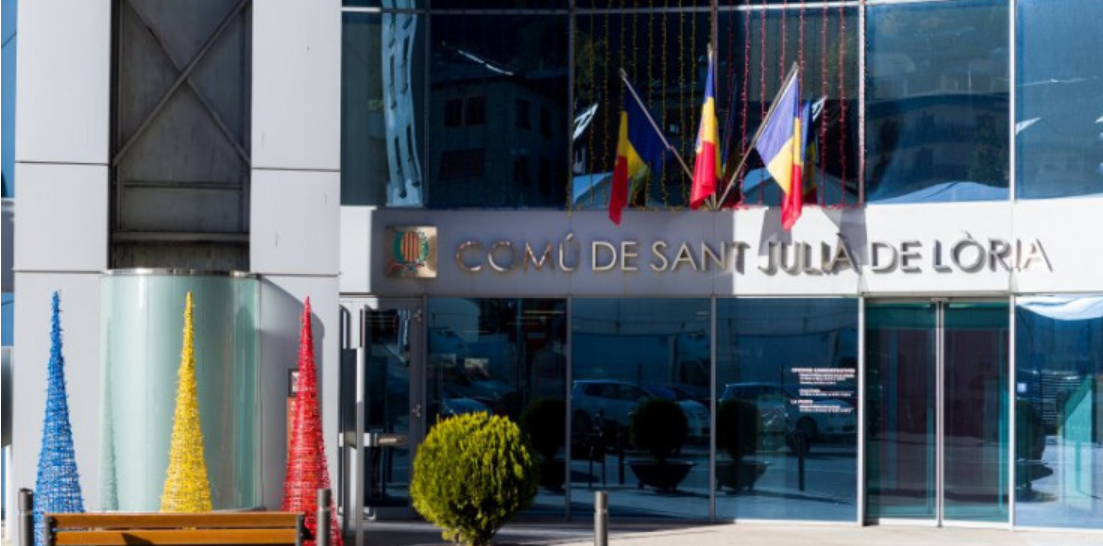 Edifici administratiu del comú de Sant Julià de Lòria.