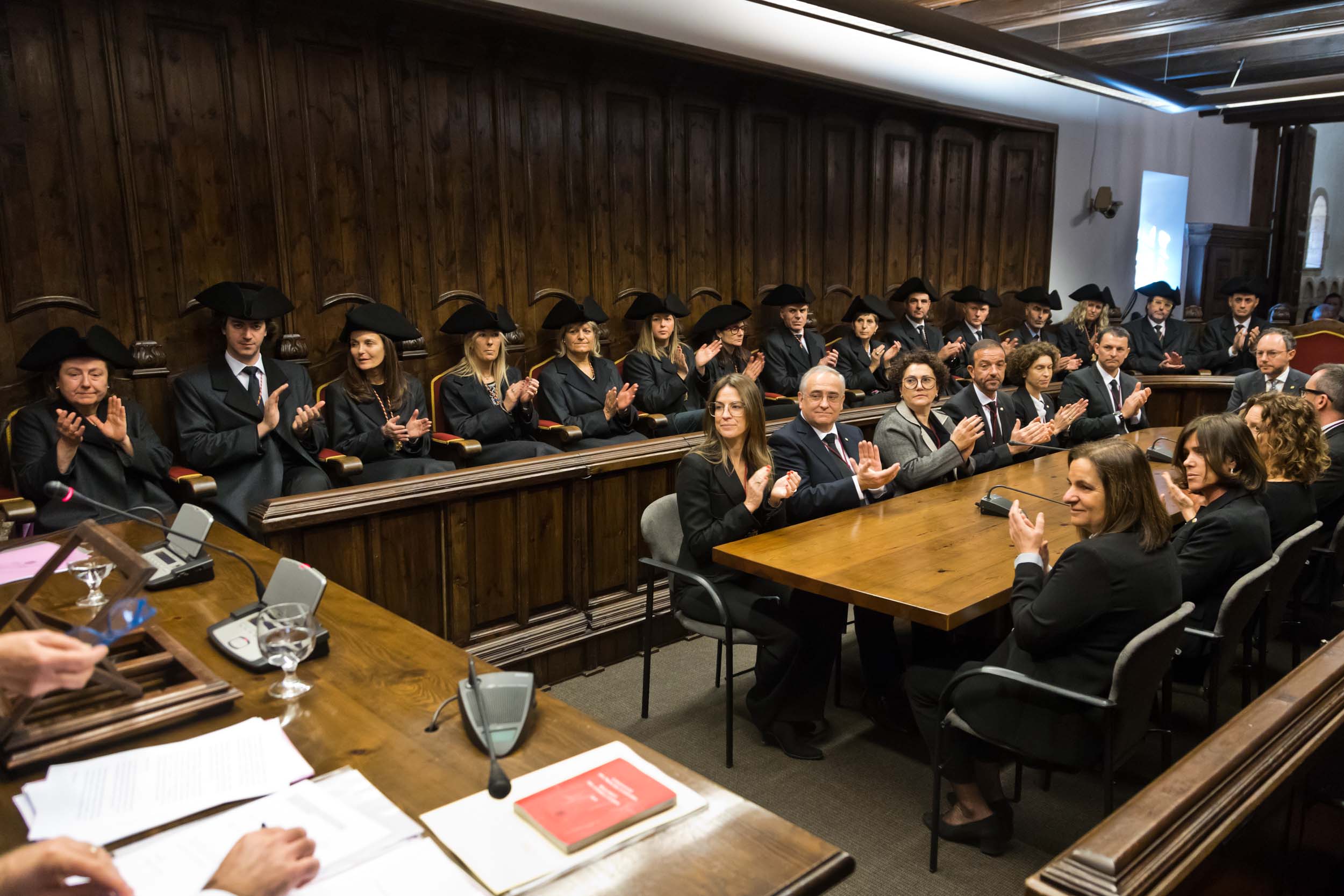 Consellers de la majoria i membres del Govern en la passada sessió de Sant Tomàs.