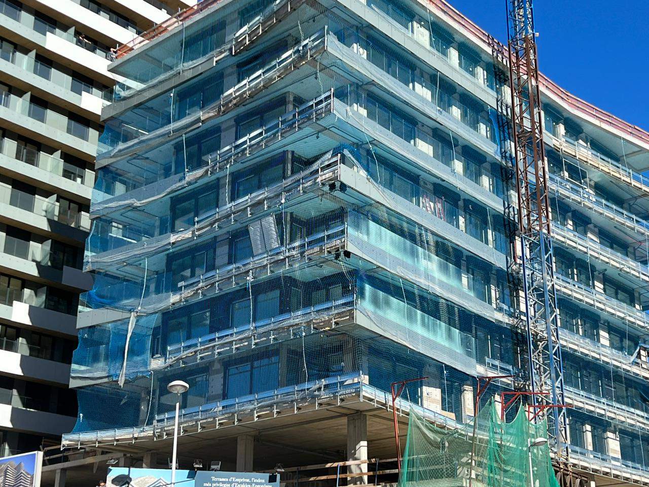 Un edifici en construcció.