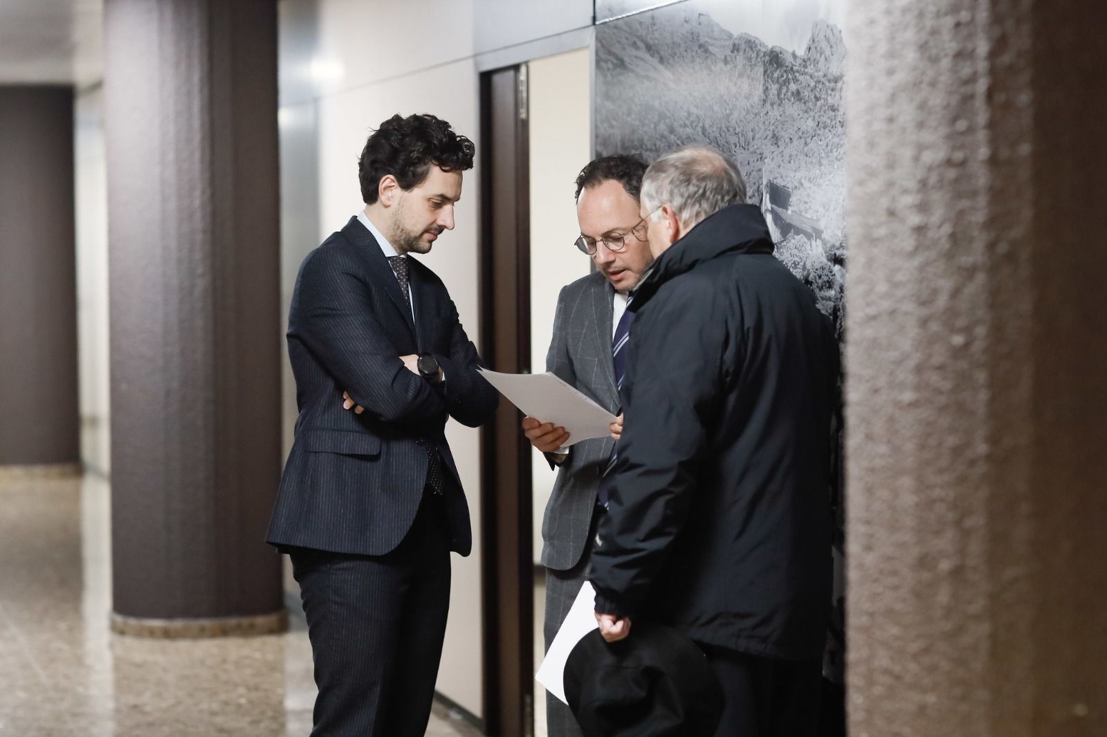 Guillem Casal (esquerra), fins ara cap de gabinet del cap de Govern, ha de liderar la llista demòcrata.