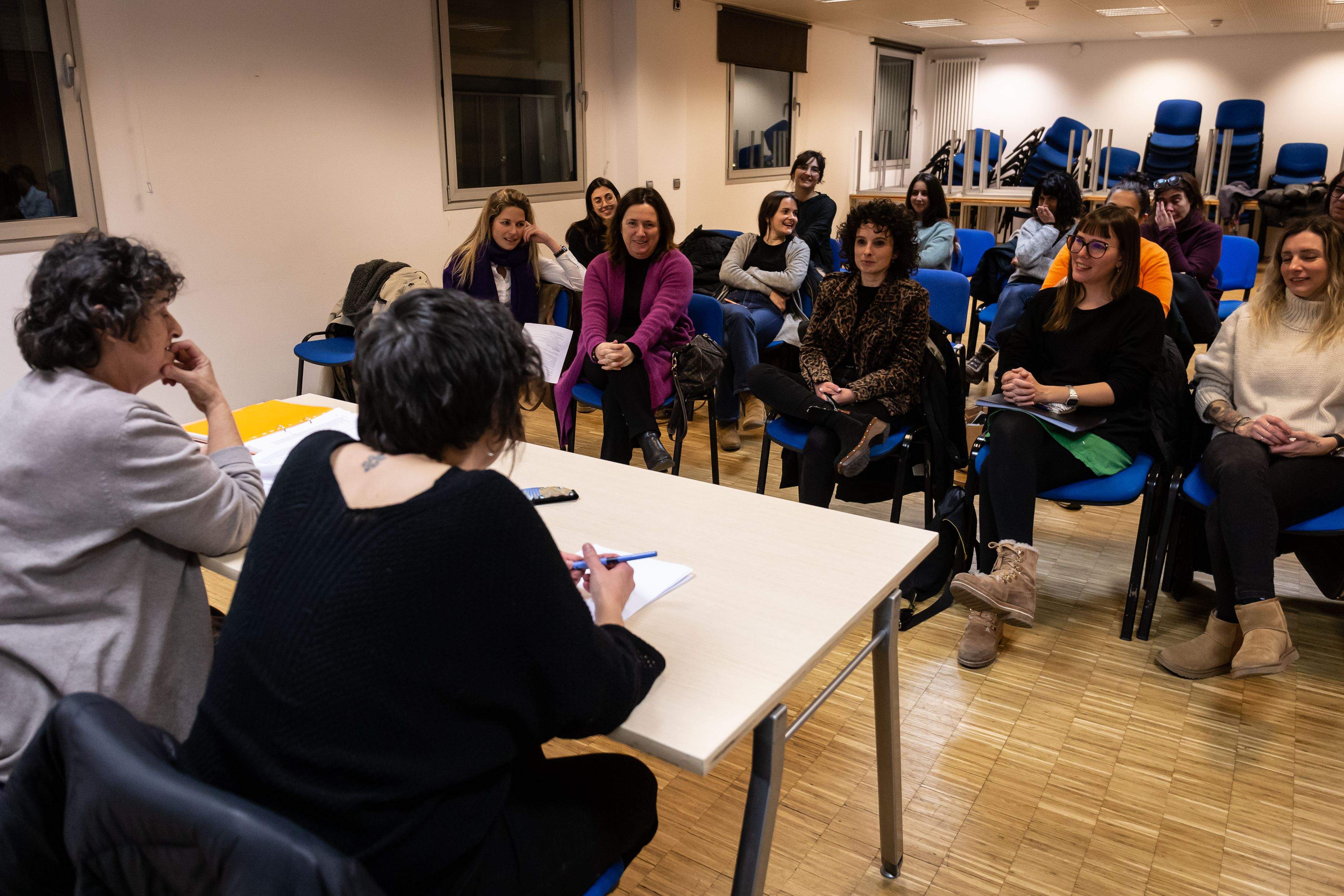 Aurora Baena i Antònia Escoda van presidir l'assemblea.