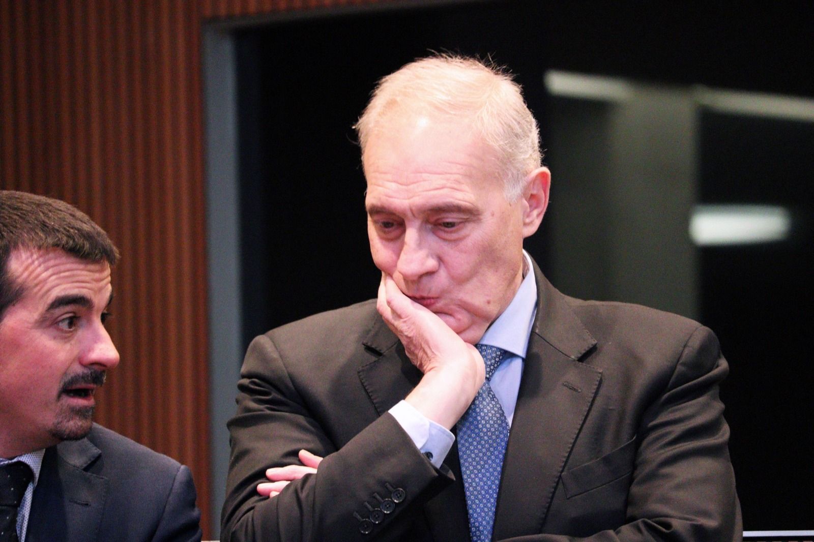 Oliver Alís amb un pensatiu Josep Pintat.