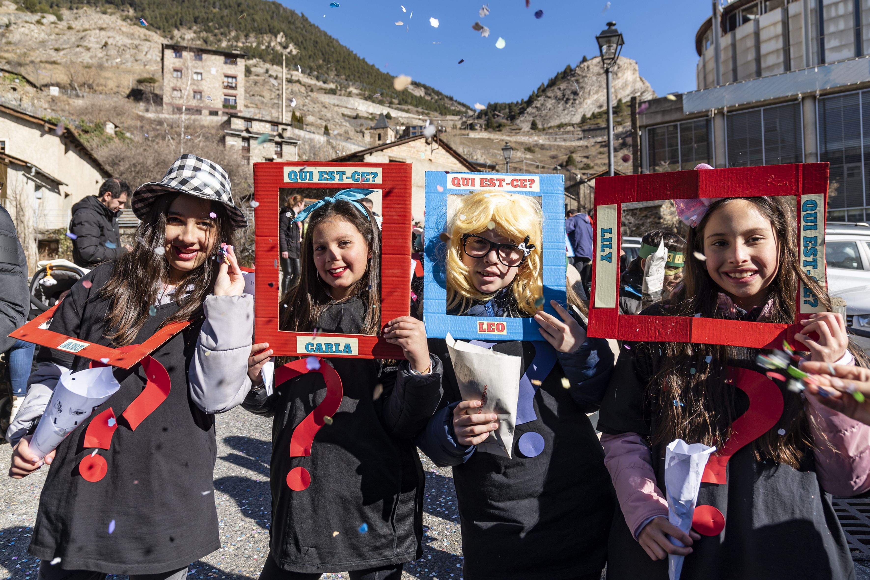 Un grup d'infants a Canillo.