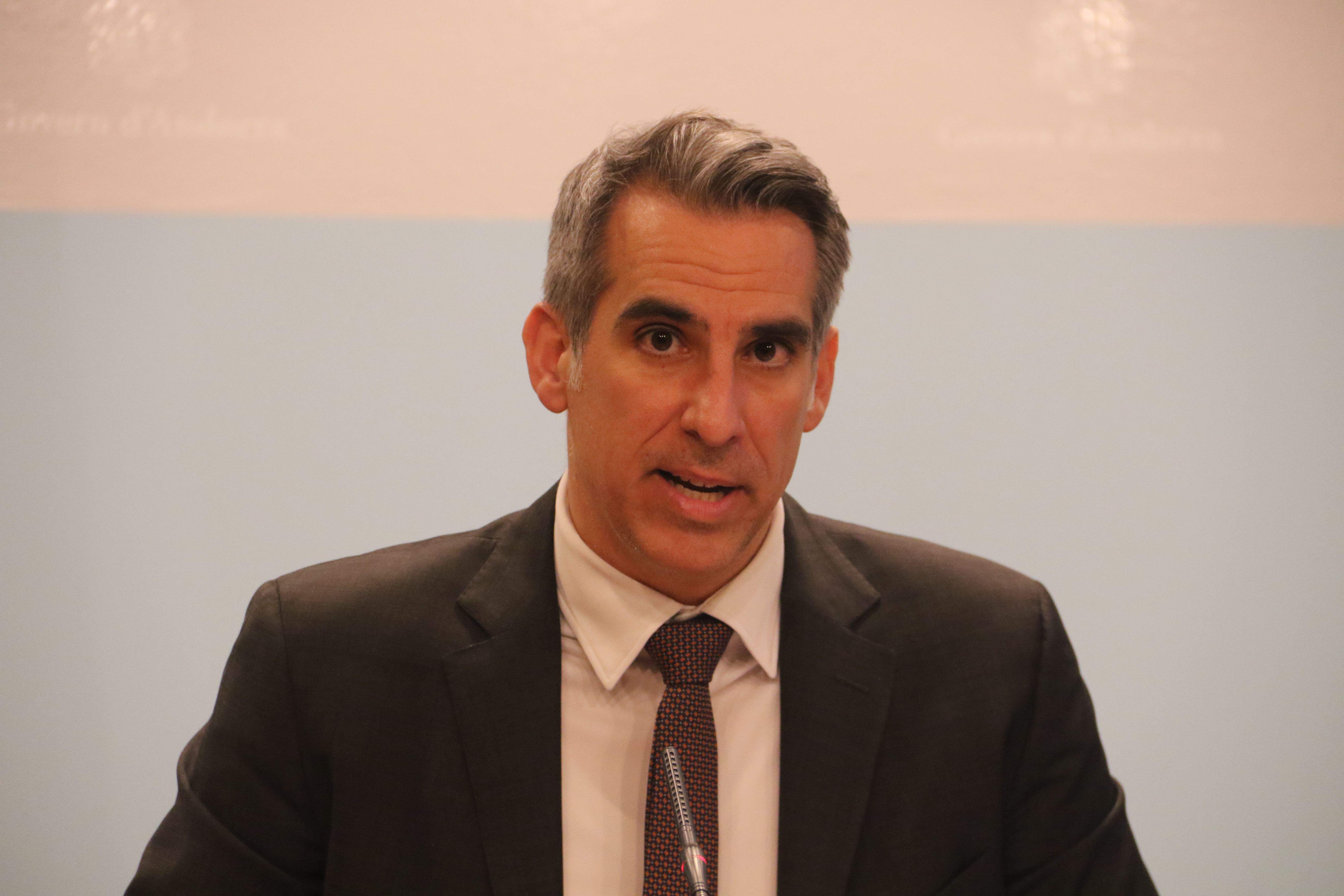 Cesar Marquina durant la compareixença.