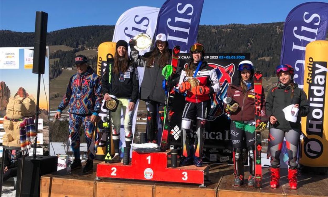 Carla Mijares al pòdium de Dobbiaco