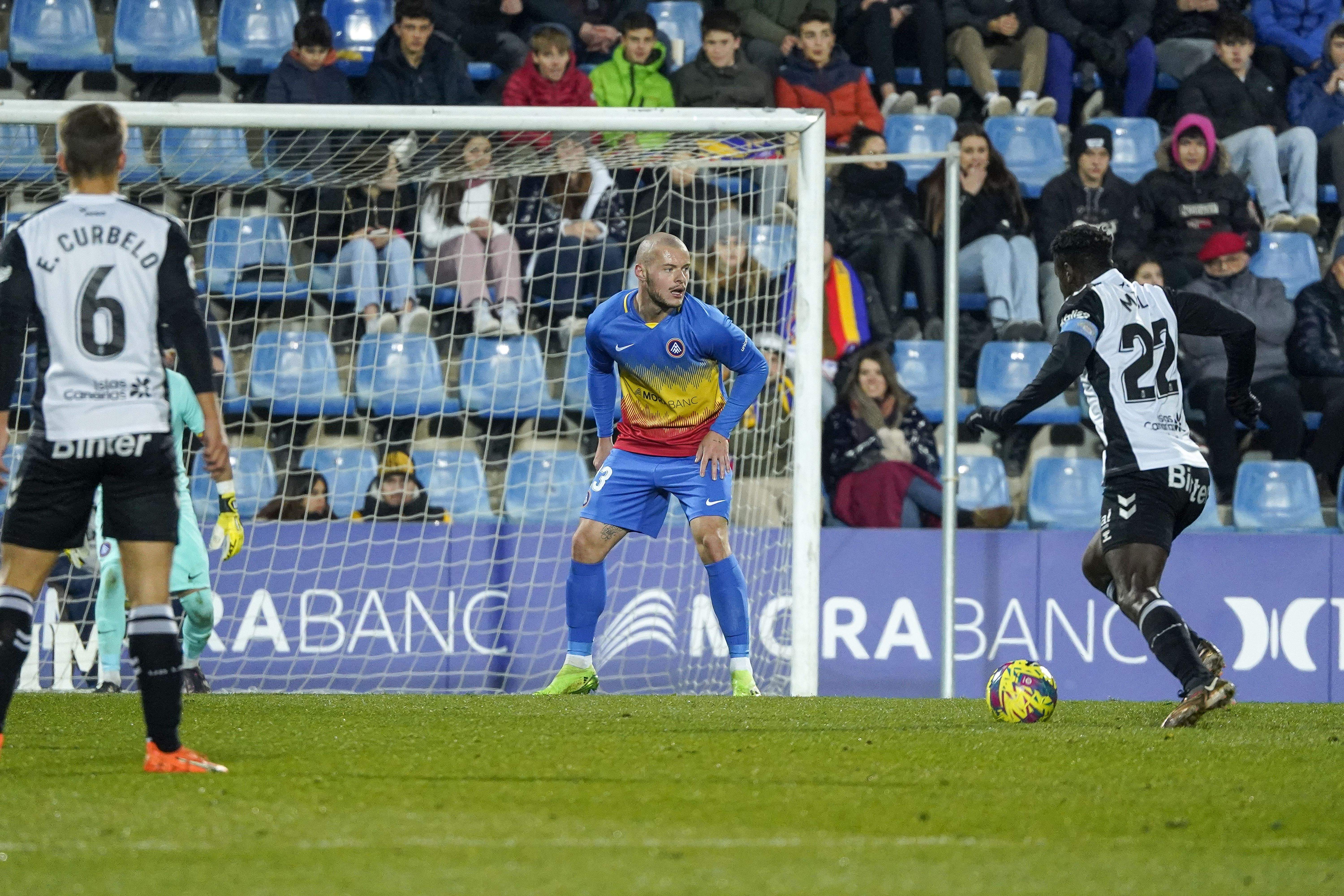 Diego Alende, durant el partit contra l'UD Las Palmas.