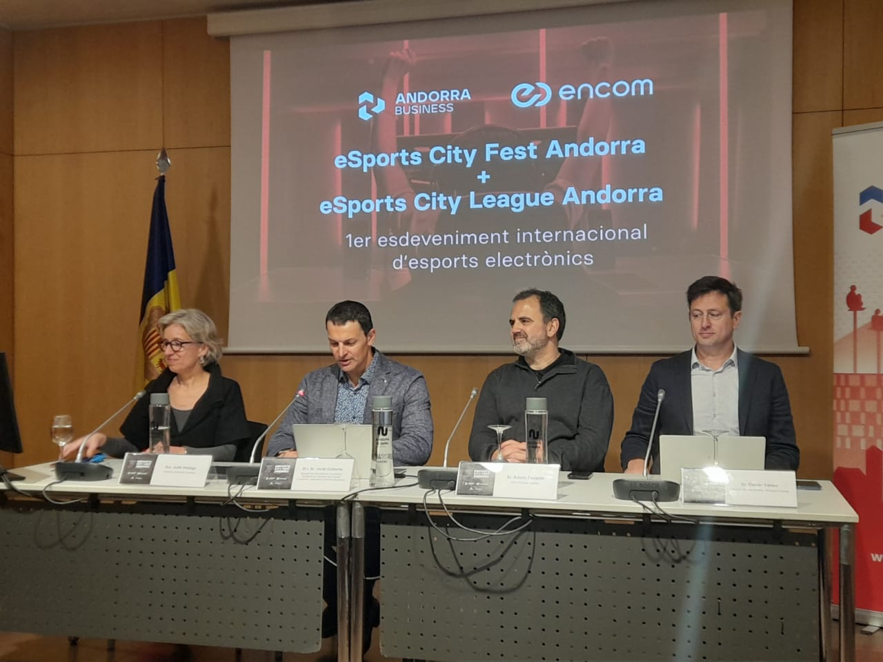 Judith Hidalgo, Jordi Gallardo, Arturo Castelló i Óscar Yáñez