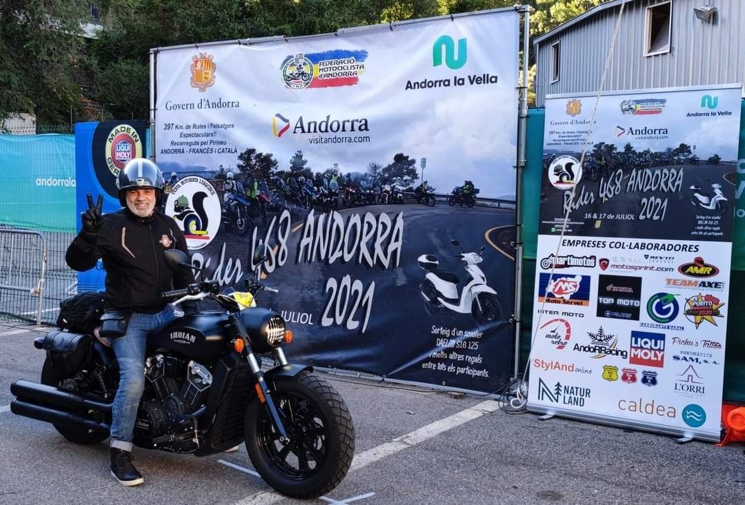 Michel Moliné amb la seva moto
