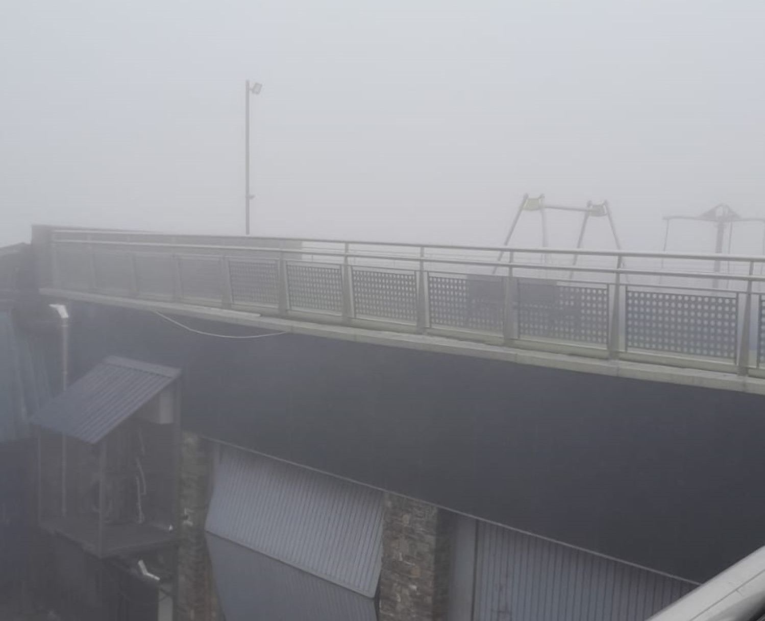 Les baranes de la polèmica al nou parc del Pas de la Casa.