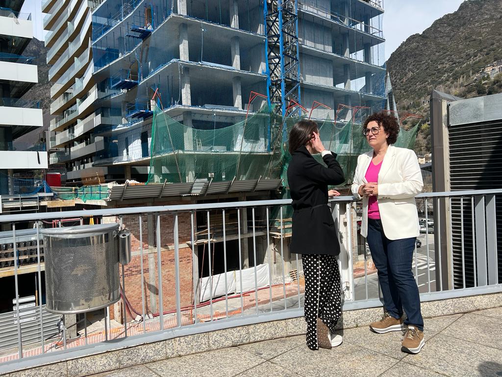 Les candidates d'Acció, Judith Pallarés i Noëlia Souque