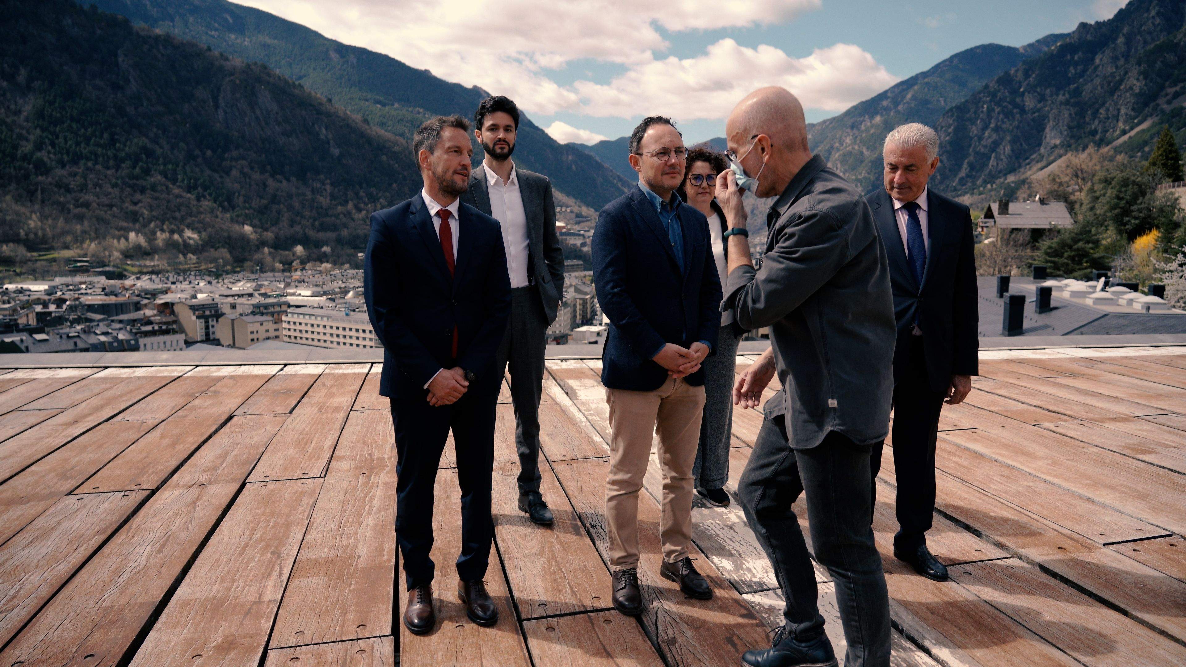 La sessió fotogràfica de l'Altaveu als candidats a cap de Govern en la jornada de reflexió. La sessió fotogràfica de l'Altaveu als candidats a cap de Govern en la jornada de reflexió.