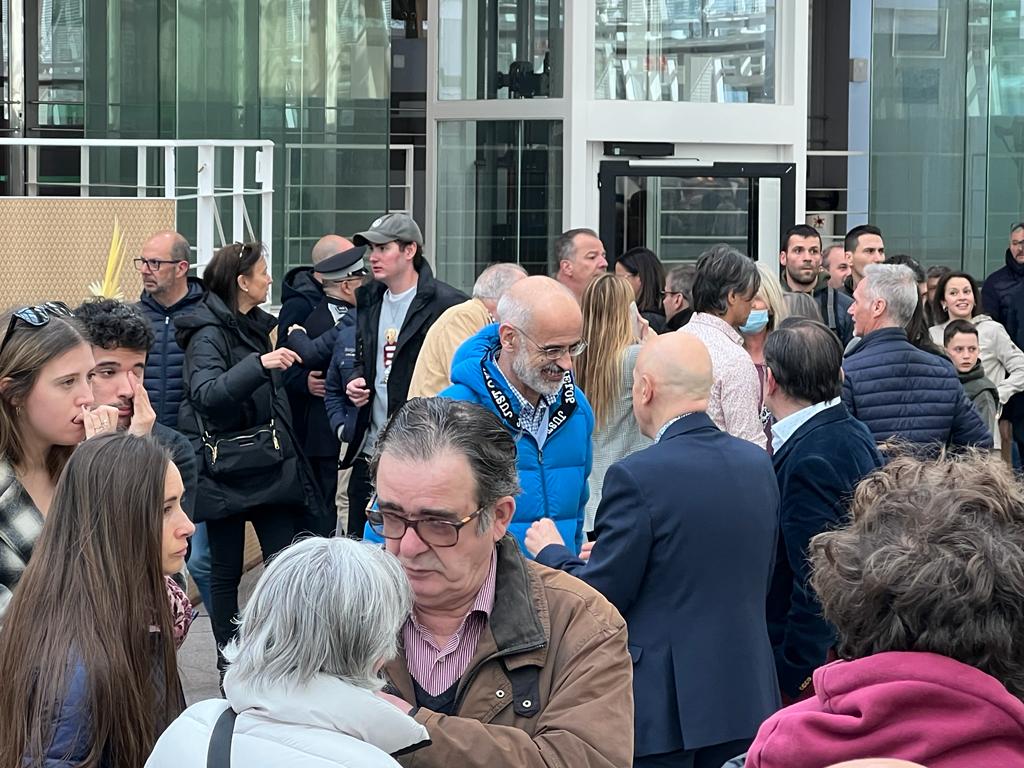 Toni Martí parlant amb el cònsol menor d'Escaldes, Quim Dolsa.