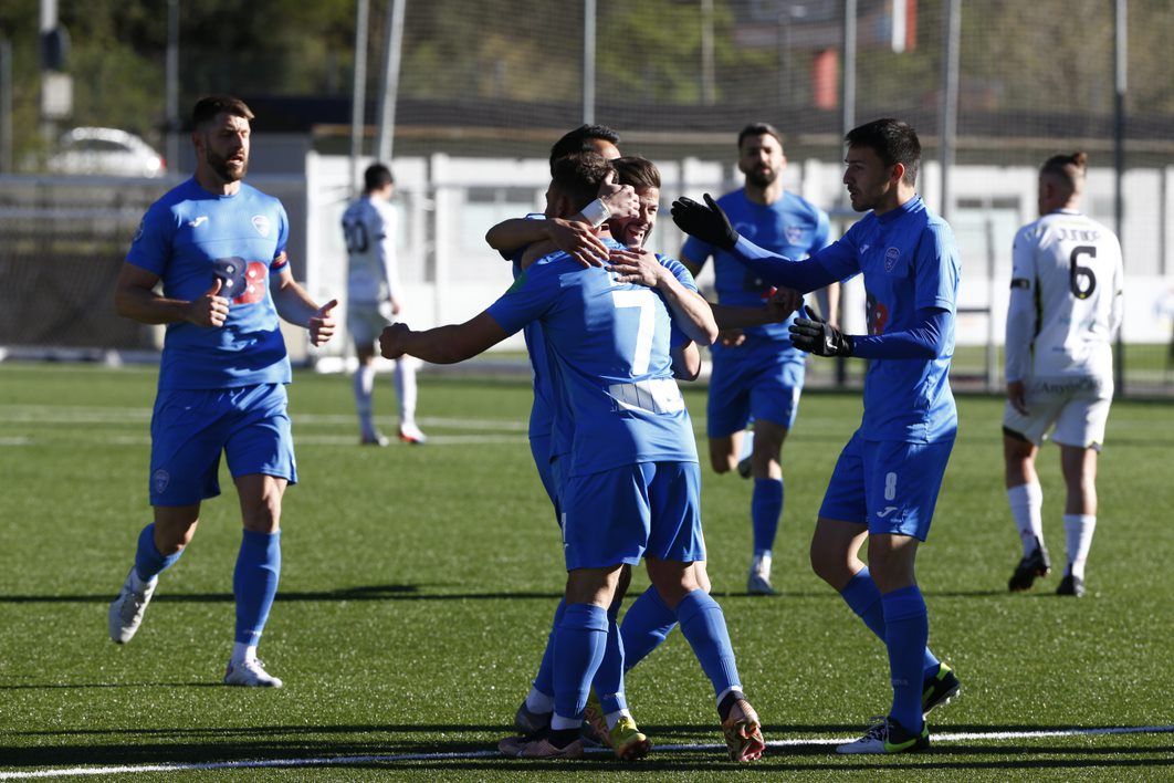 L'Atlètic Escaldes celebrant el primer gol