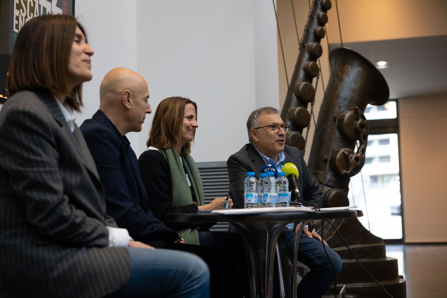 La corporació presentant el 39è Festival de Jazz d'Escaldes.