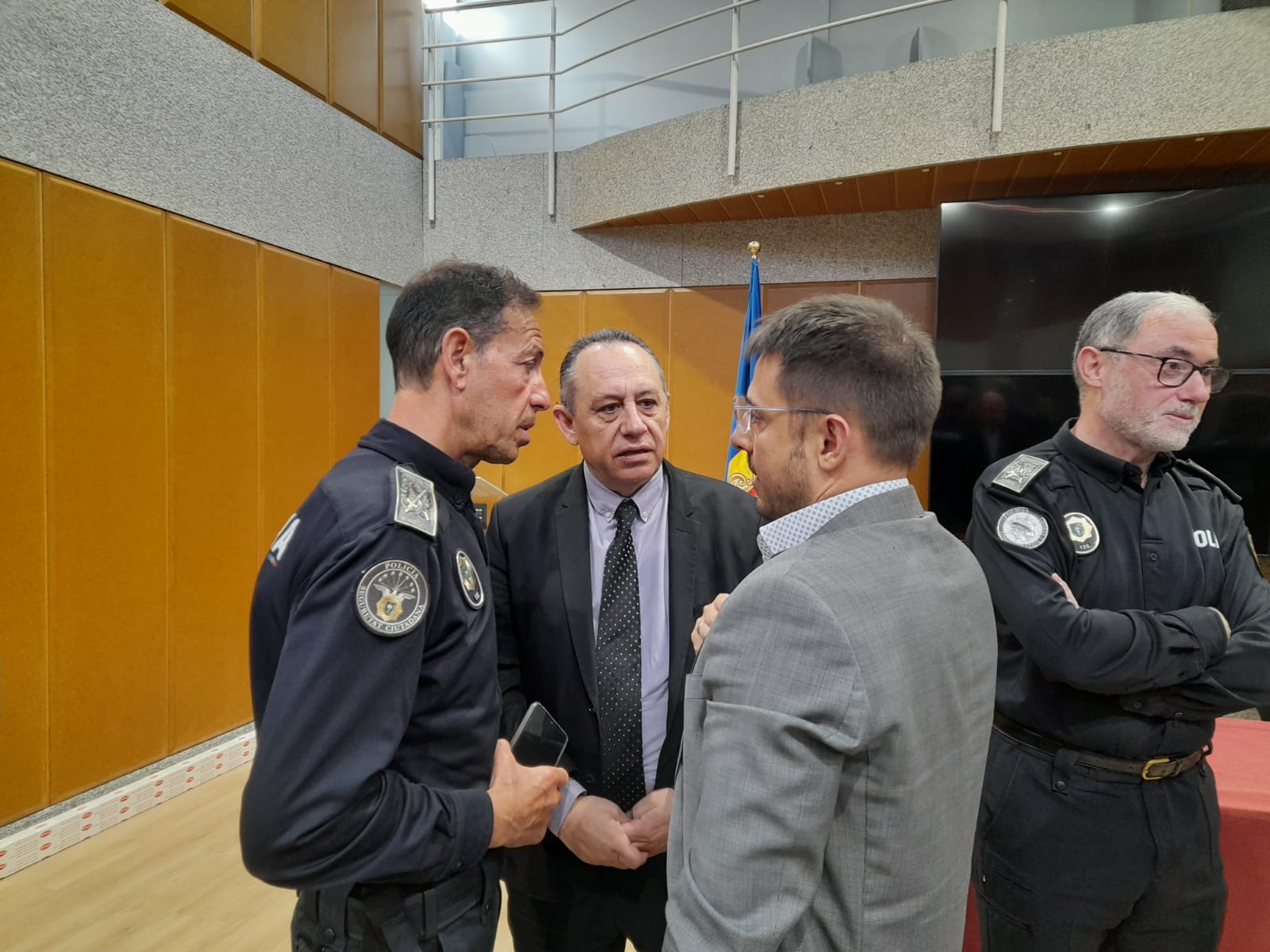 Jordi Moreno juntament amb Bruno Lasne i Joan León