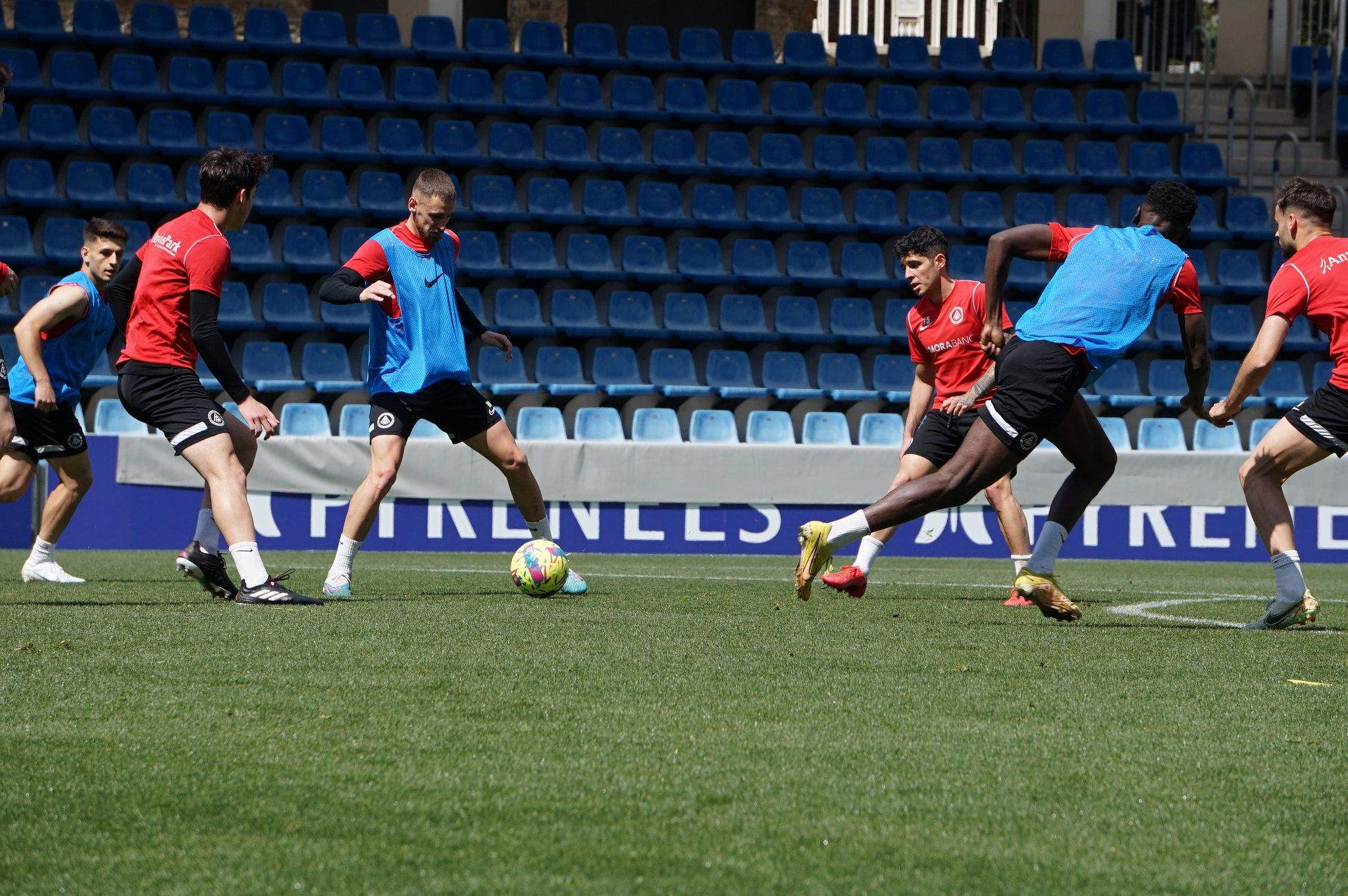 Darrer entrenament de l'FC Andorra abans de marxar a Ponferrada