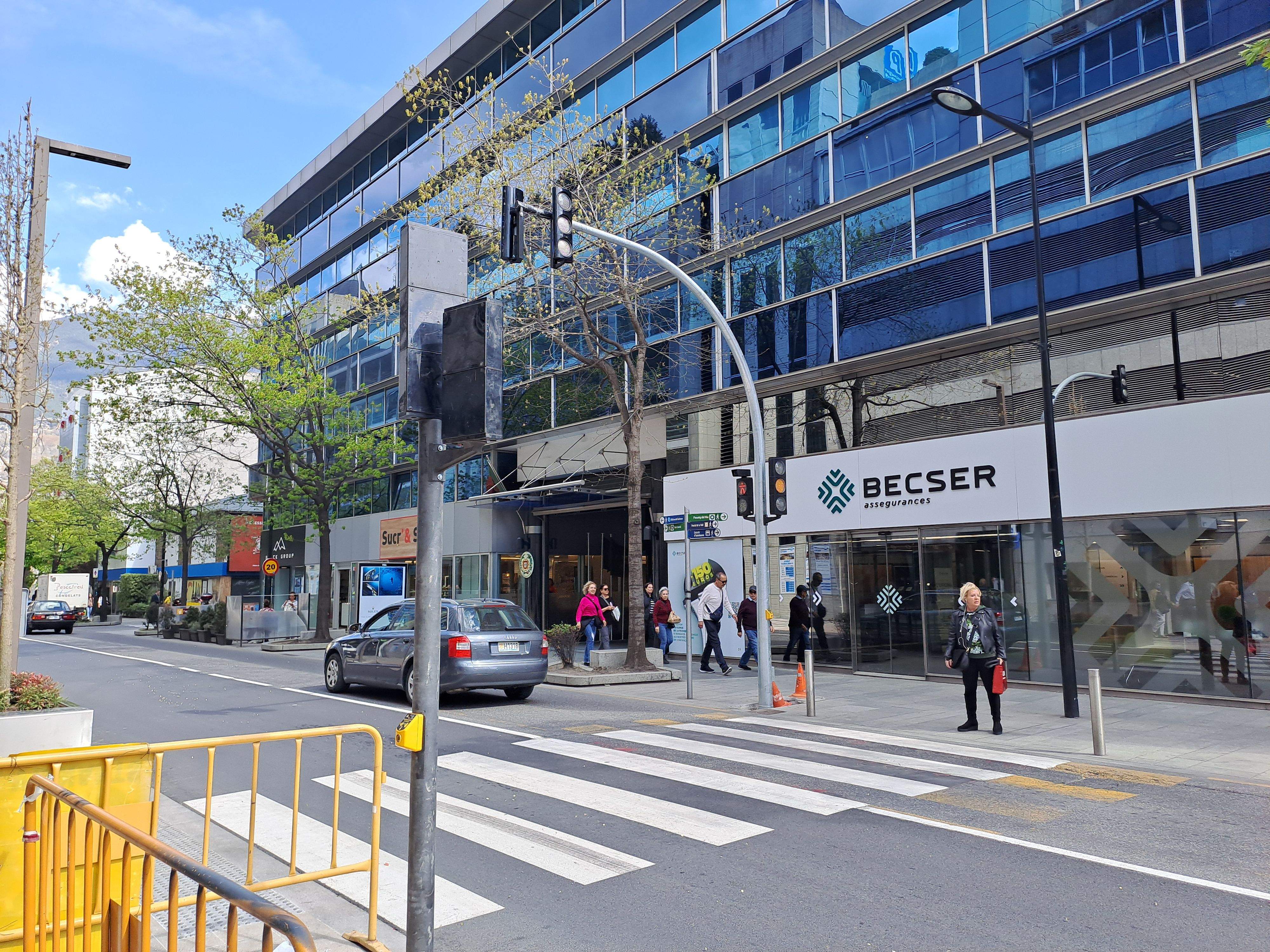 El semàfor, de nou en marxa.