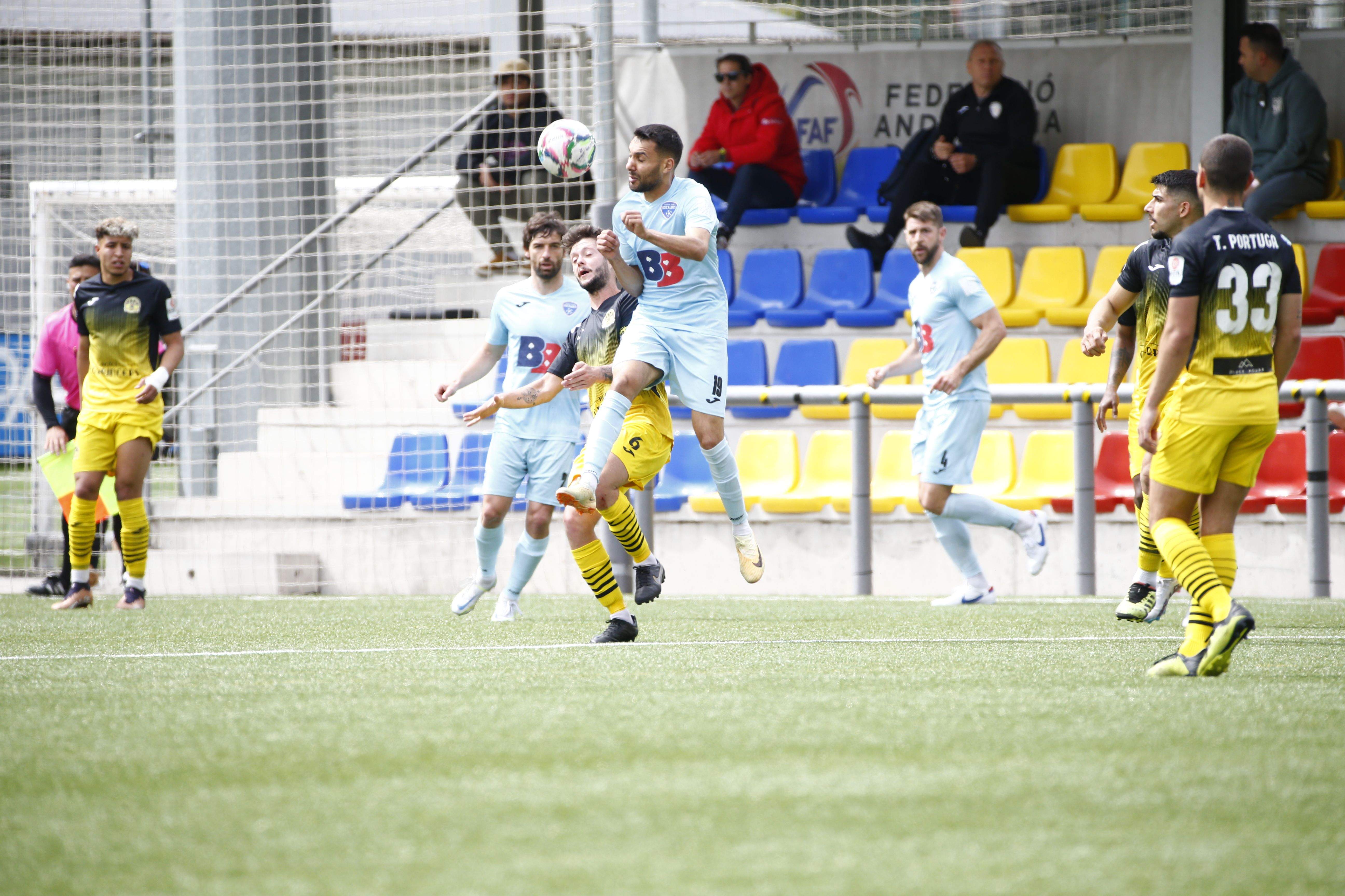 L'Atlètic Escaldes ha dominat l'UE Santa Coloma.
