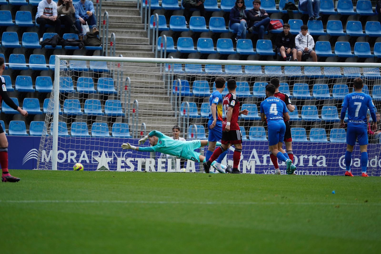Opirtunitat de gol del Mirandés
