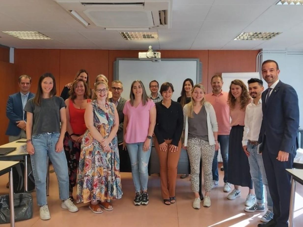 Participants en una formació del ministeri de Turisme i Telecomunicacions i l'OMT.