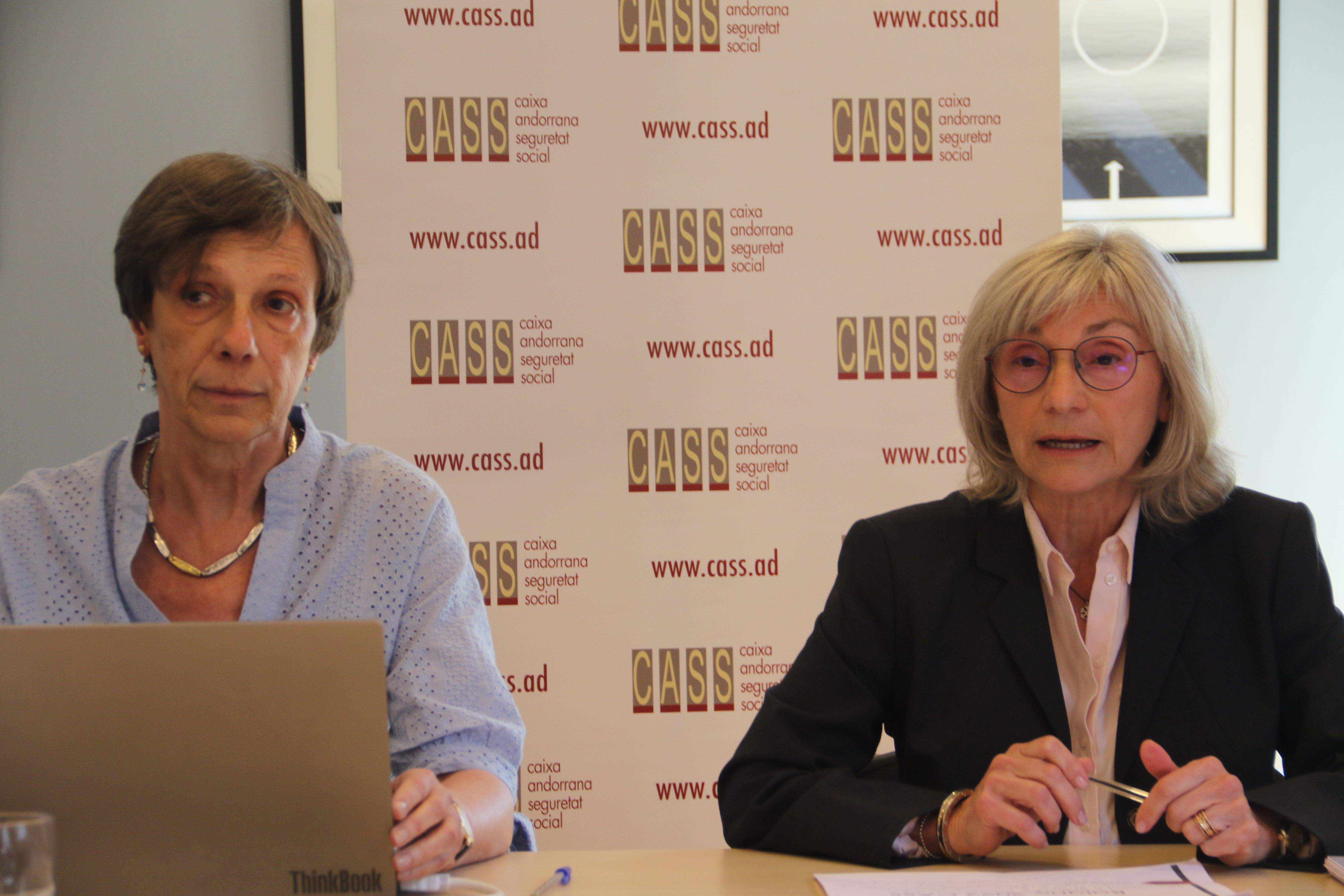 Joaquima Sol i Montserrat Capdevila durant la seva compareixença.