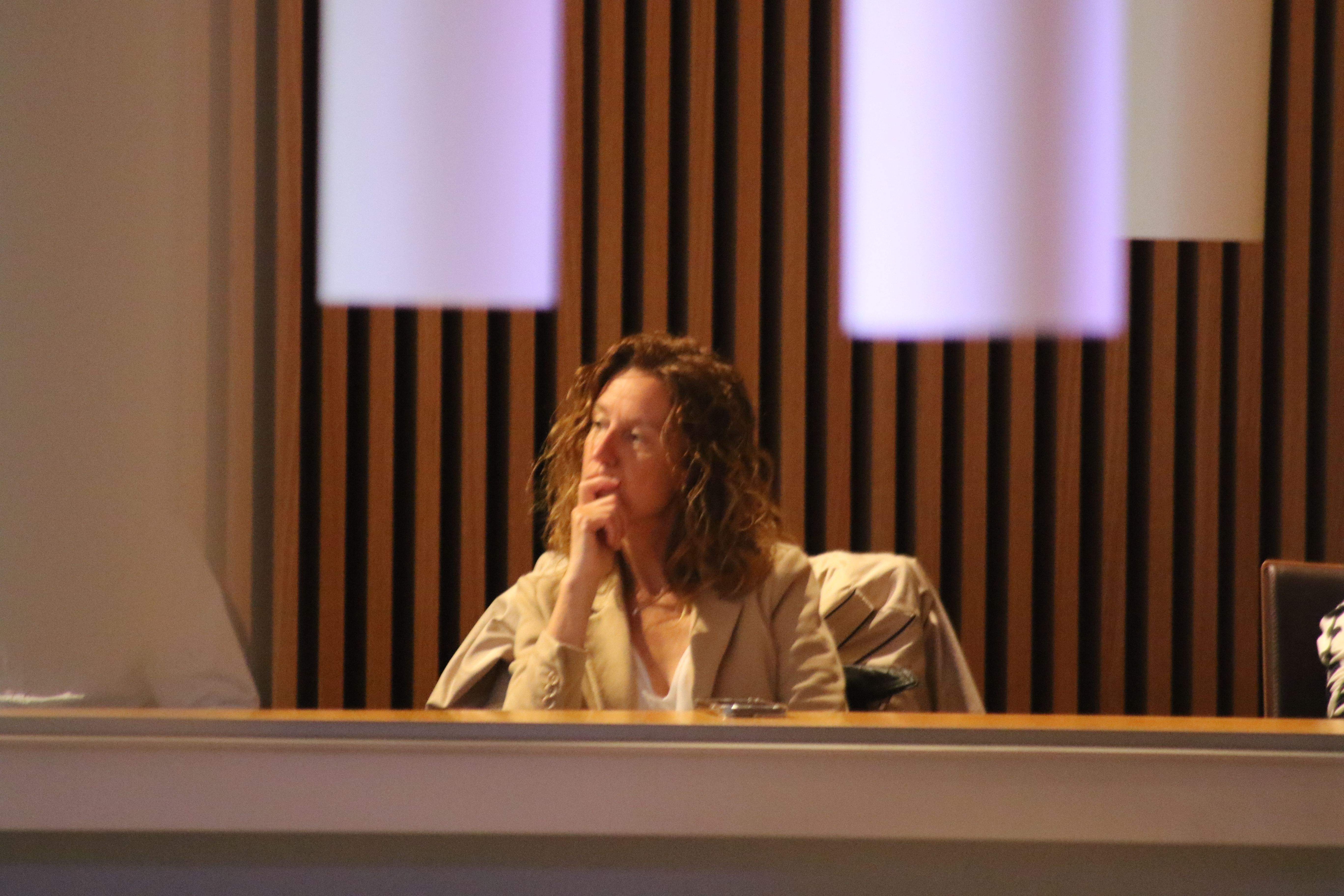 Sílvia Calvó durant la primera jornada de la sessió d'investidura.