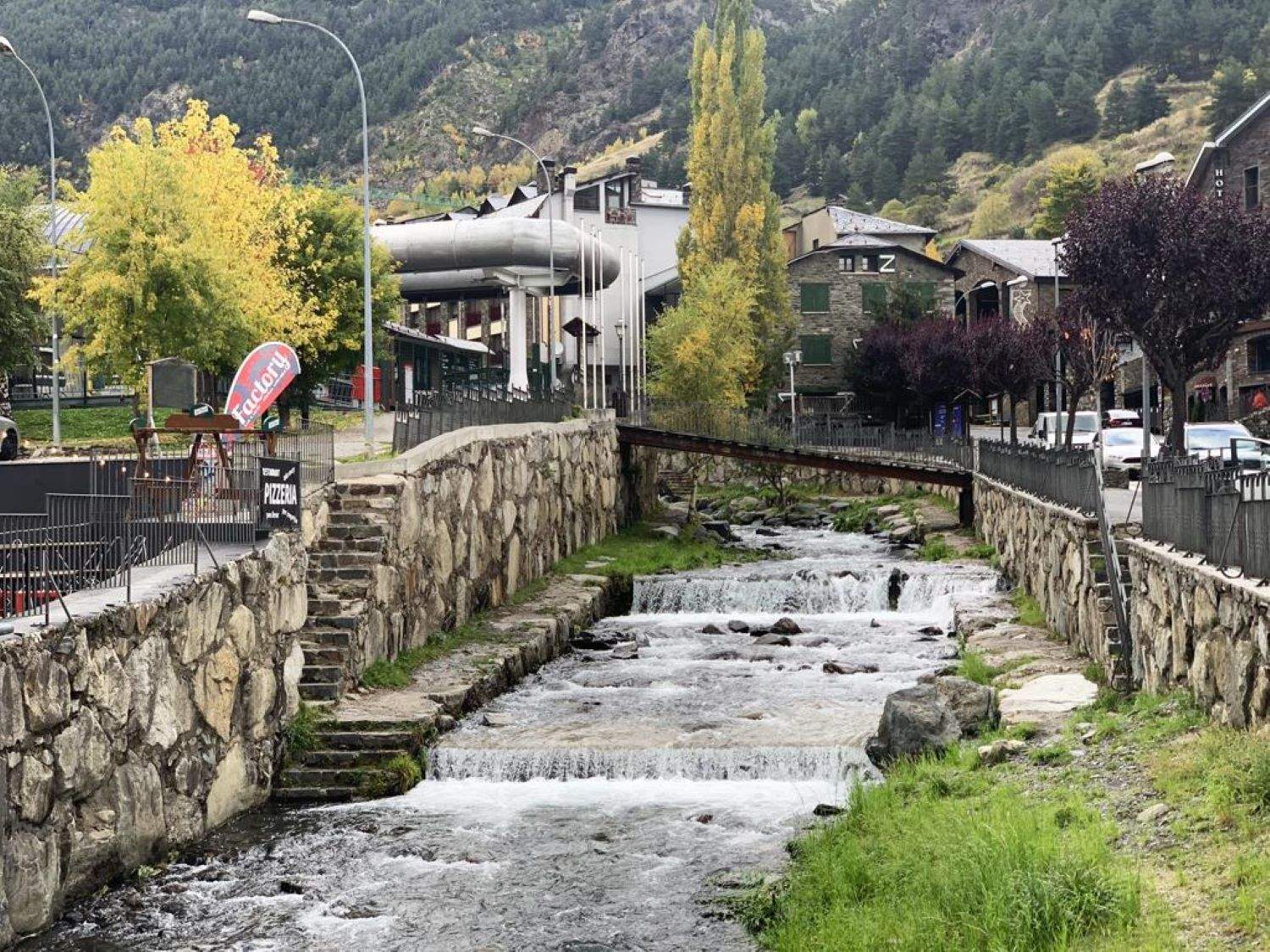 L'aparcament s'ha de construir a Arinsal.