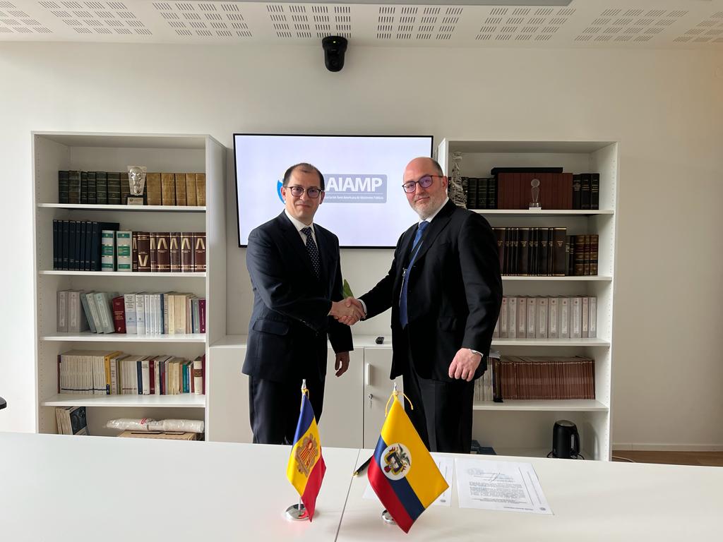 Francisco Barbosa i Alfons Alberca aquest divendres als despatxos de la fiscalia a la Seu de la Justícia.