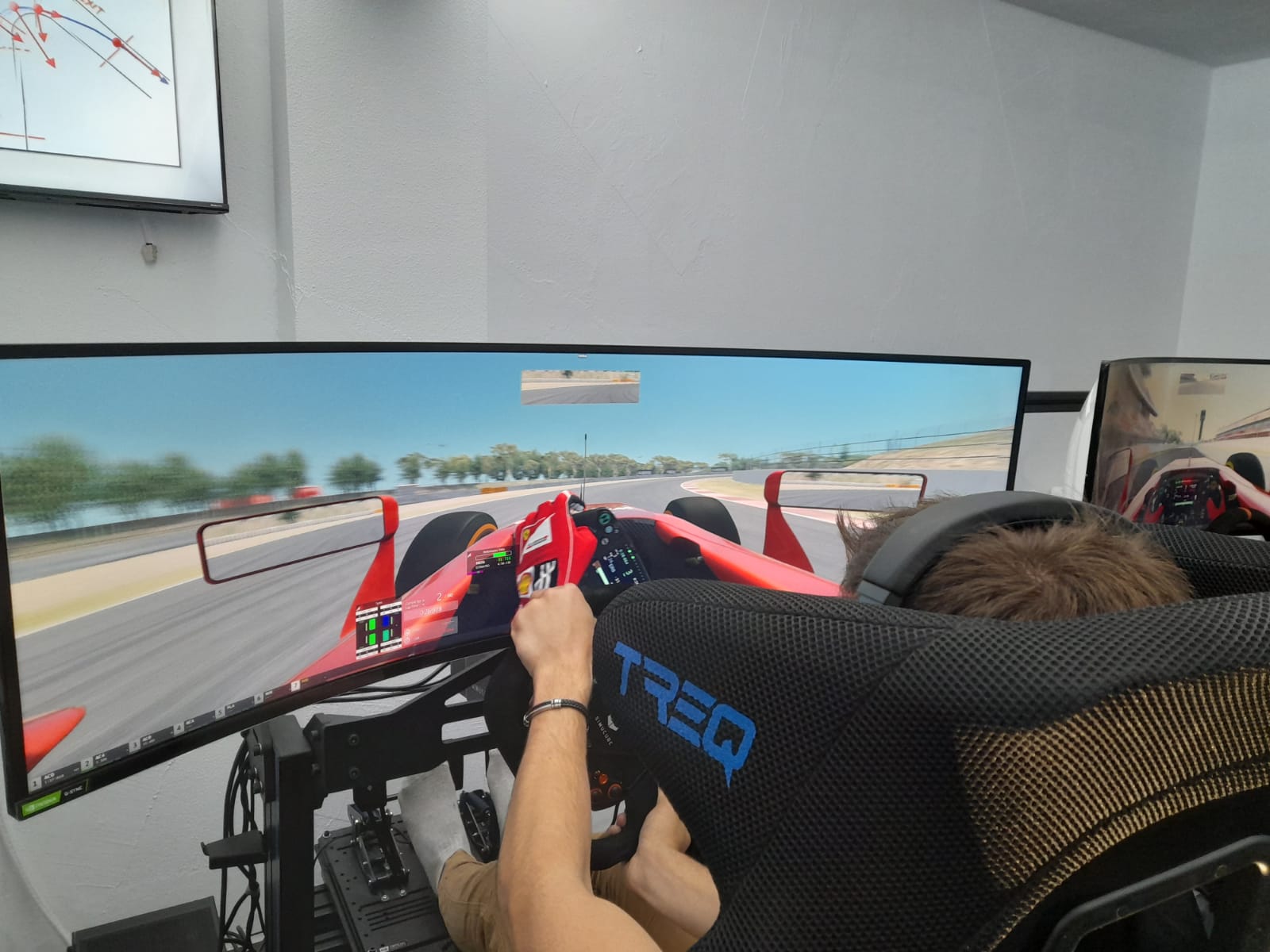 Pilots de l'ACA eSports entrenant