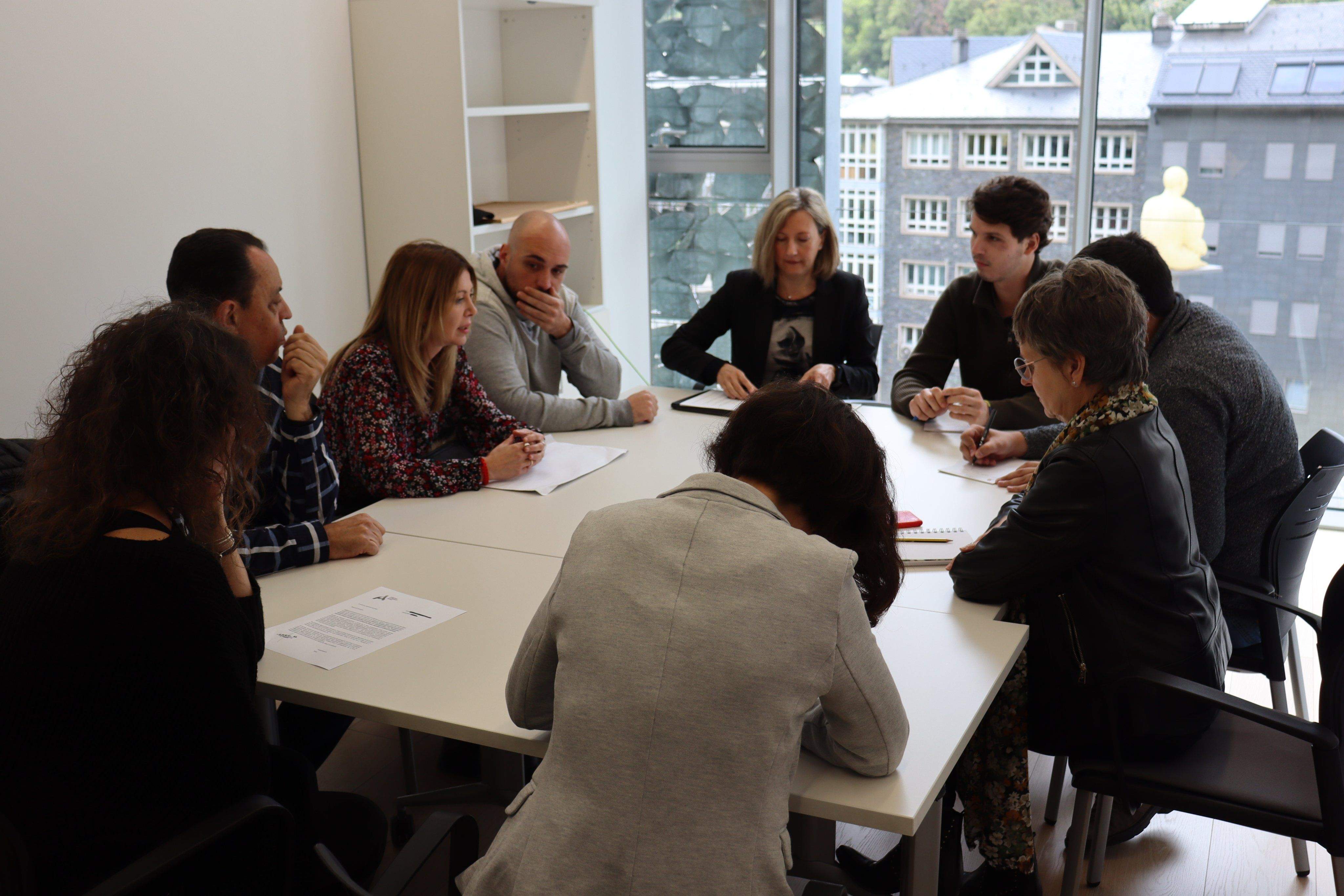 Reunió entre Concòrdia, PS i representants sindicals i dels treballadors.