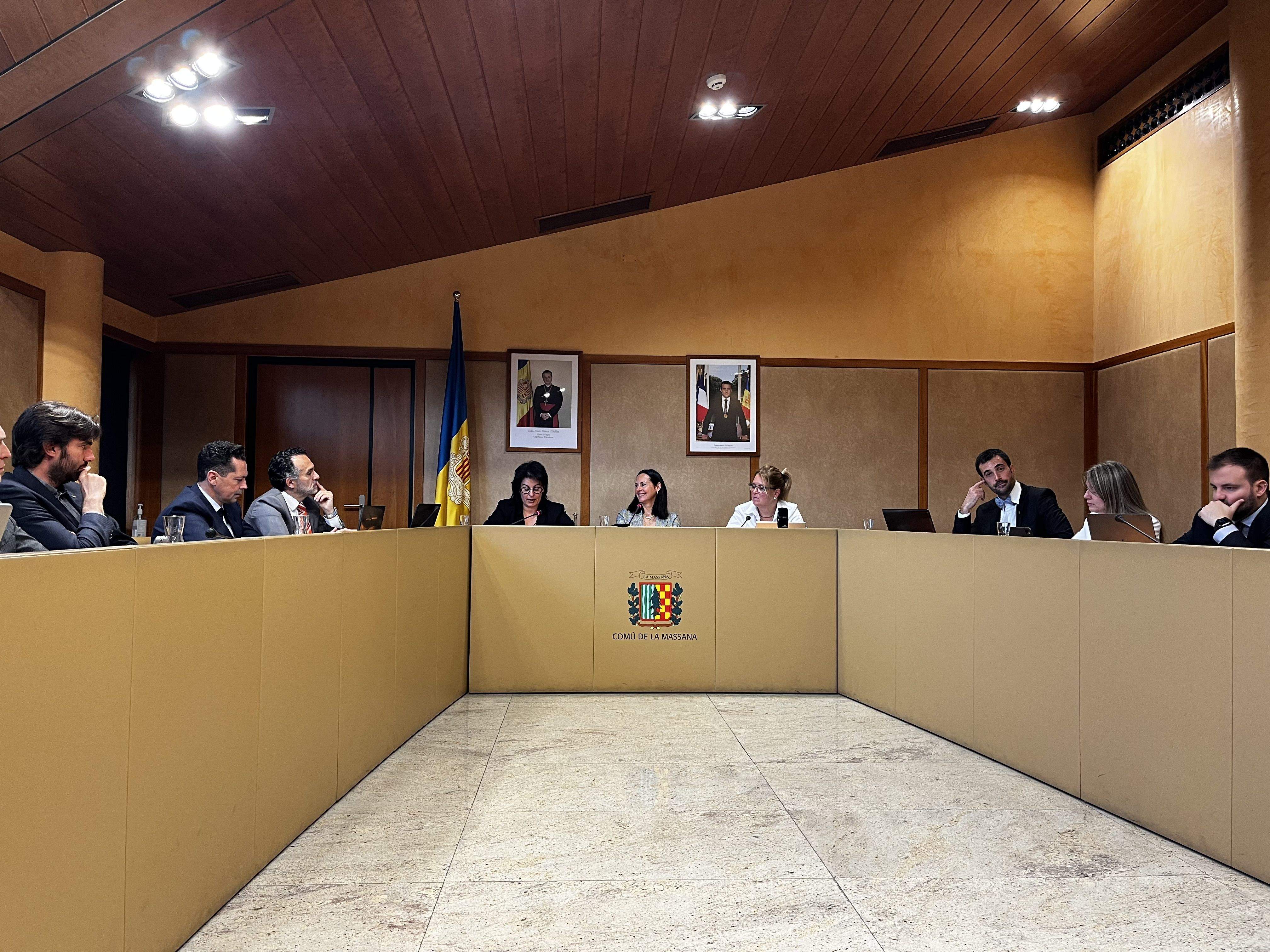 Un moment de la sessió de consell de comú de la Massana.