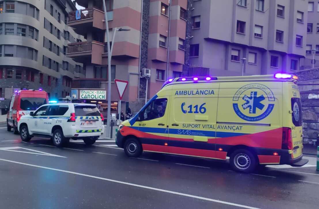 Desplegament dimarts al vespre per mirar de 'reduir' el jove.