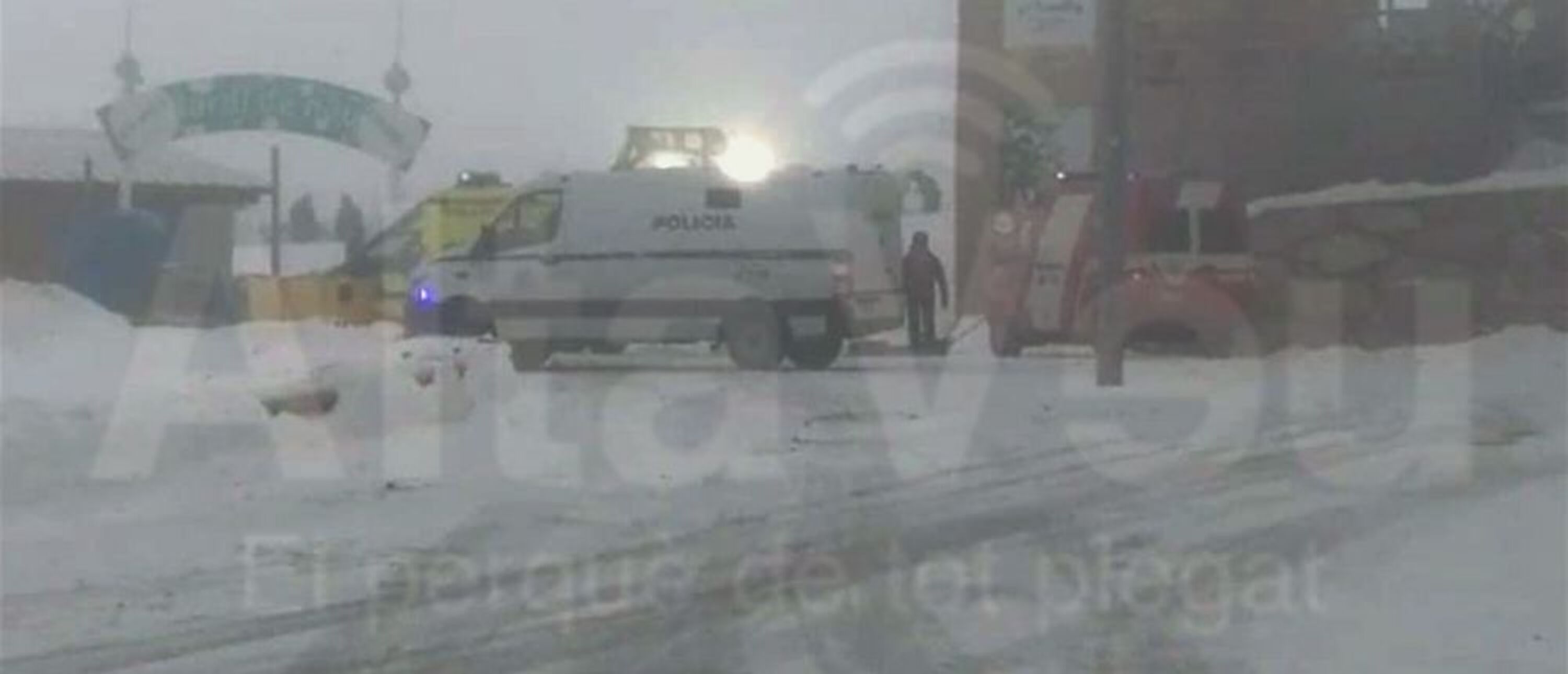 Els cossos de seguretat i emergència el dia de l'accident laboral al Pas de la Casa.