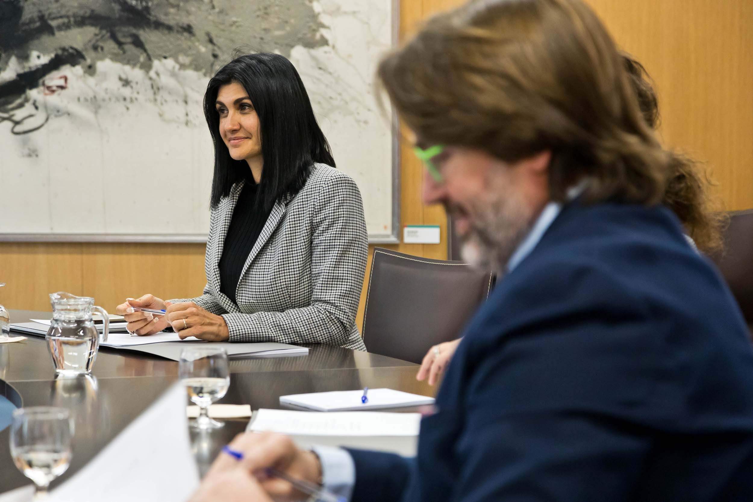 Carine Montaner en una reunió de la junta de presidents ja aquesta legislatura.