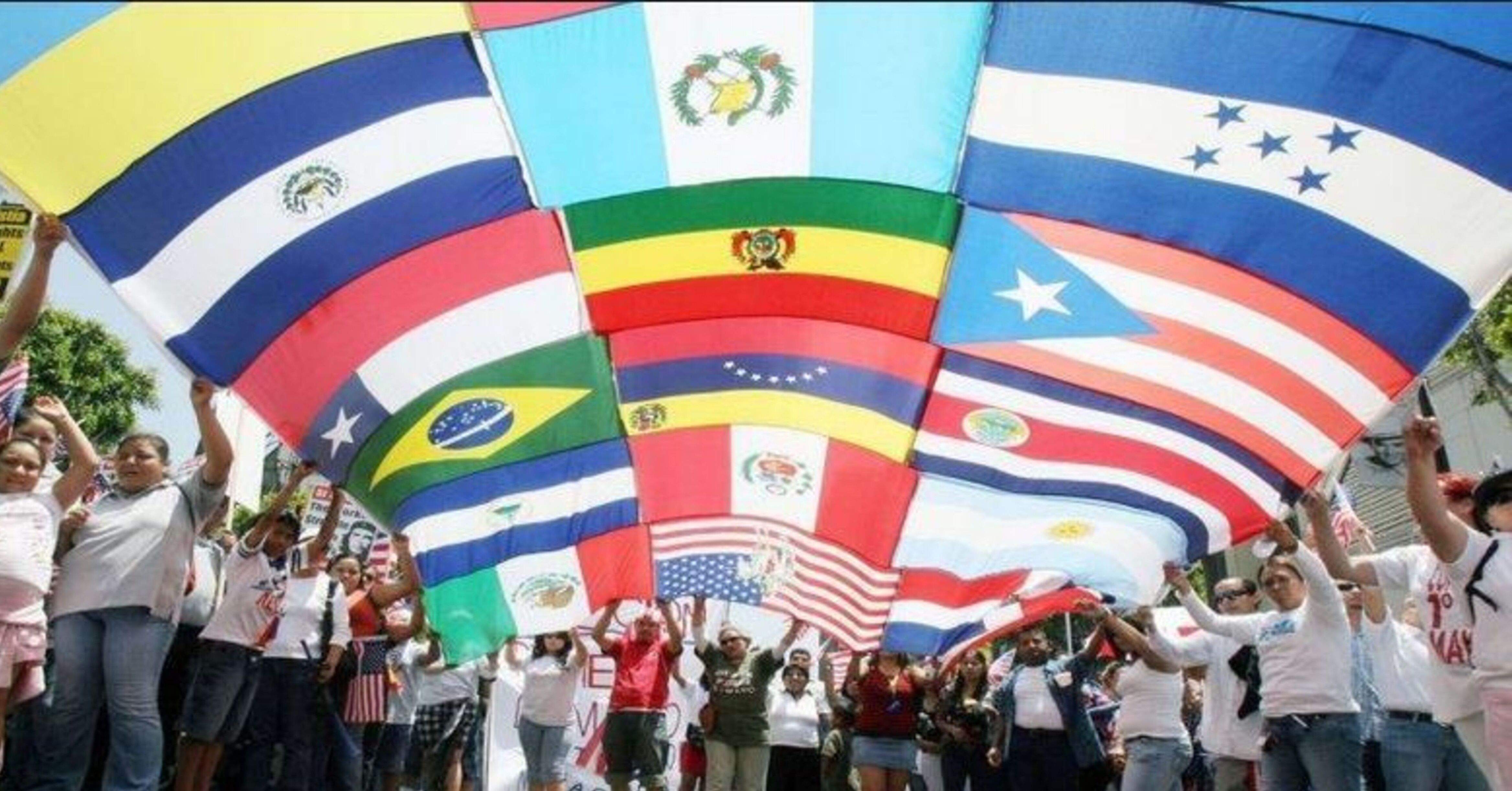 La comunitat llatinoamericana no rep de bon grat les noves condicions per al reagrupament.