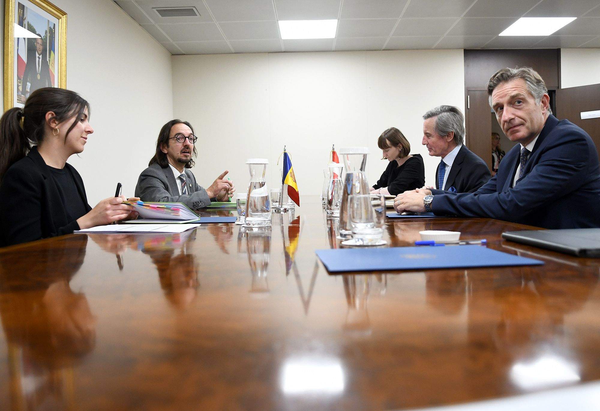 Un moment de la reunió amb el secretari general de Relacions Exteriors d'Àustria, Peter Launsky-Tieffenthal