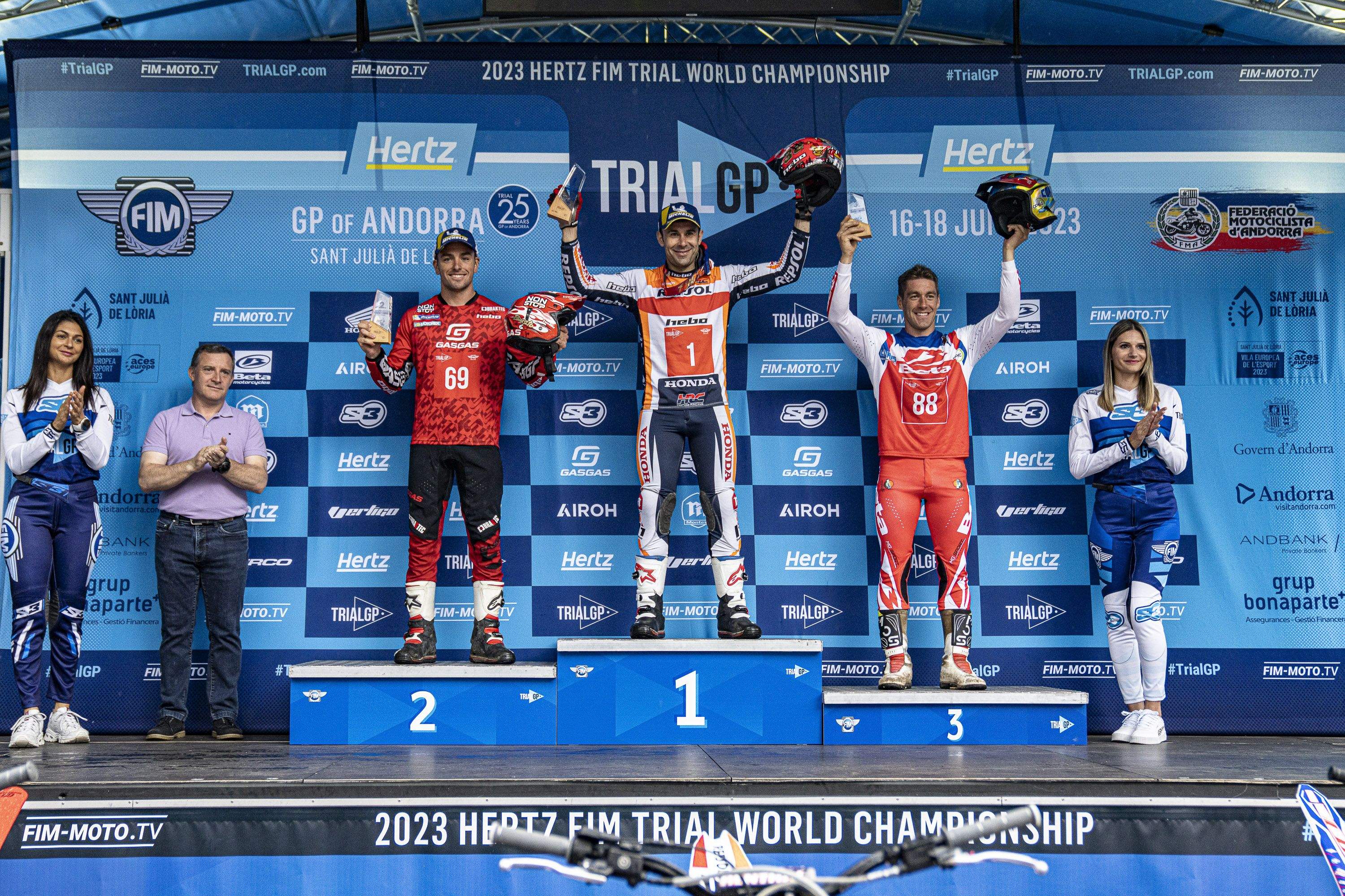 El podi de la categoria Trial GP, amb Toni Bou al capdavant.