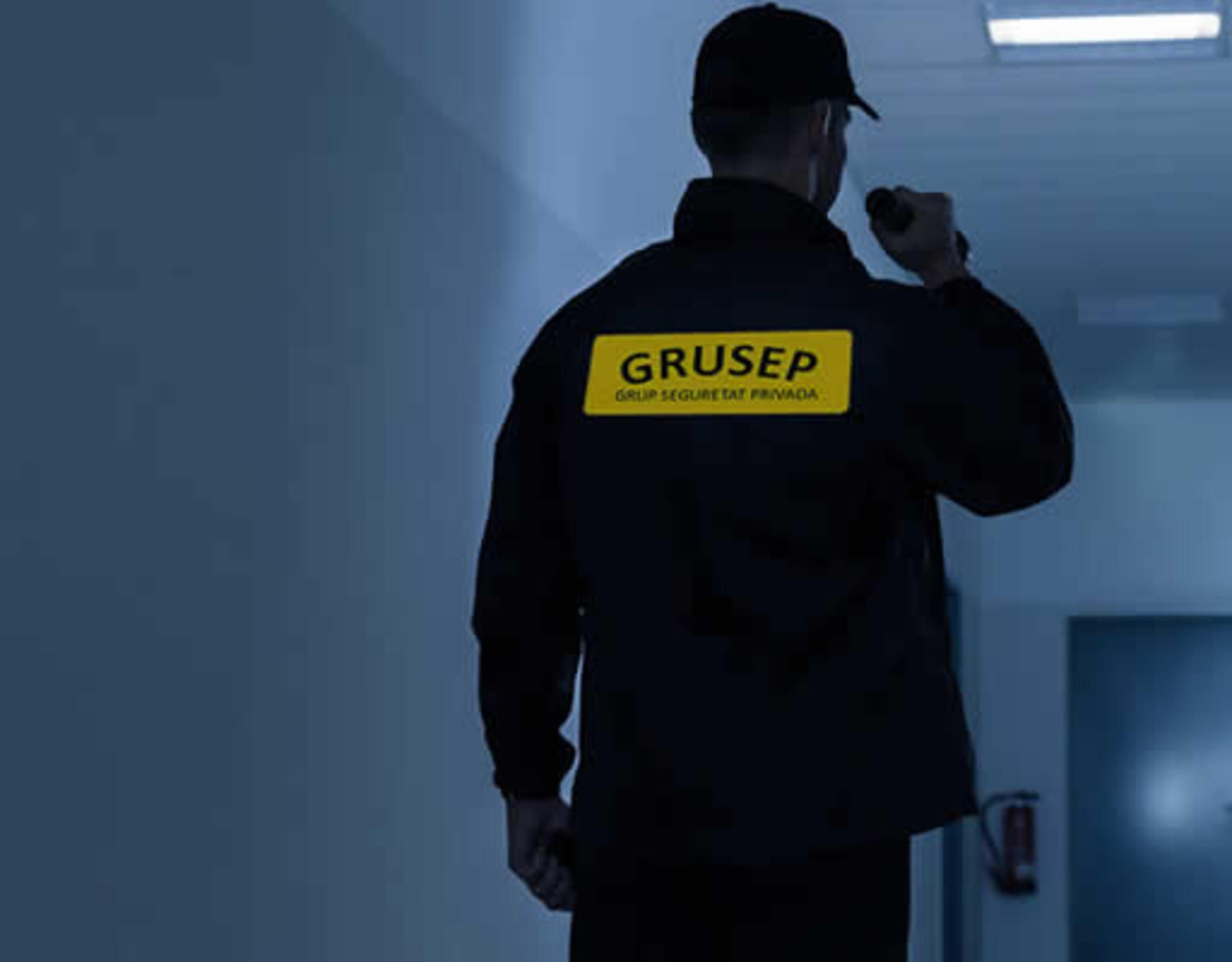 Els treballadors temen no veure ni un cèntim del que se'ls deu. Els treballadors temen no veure ni un cèntim del que se'ls deu.