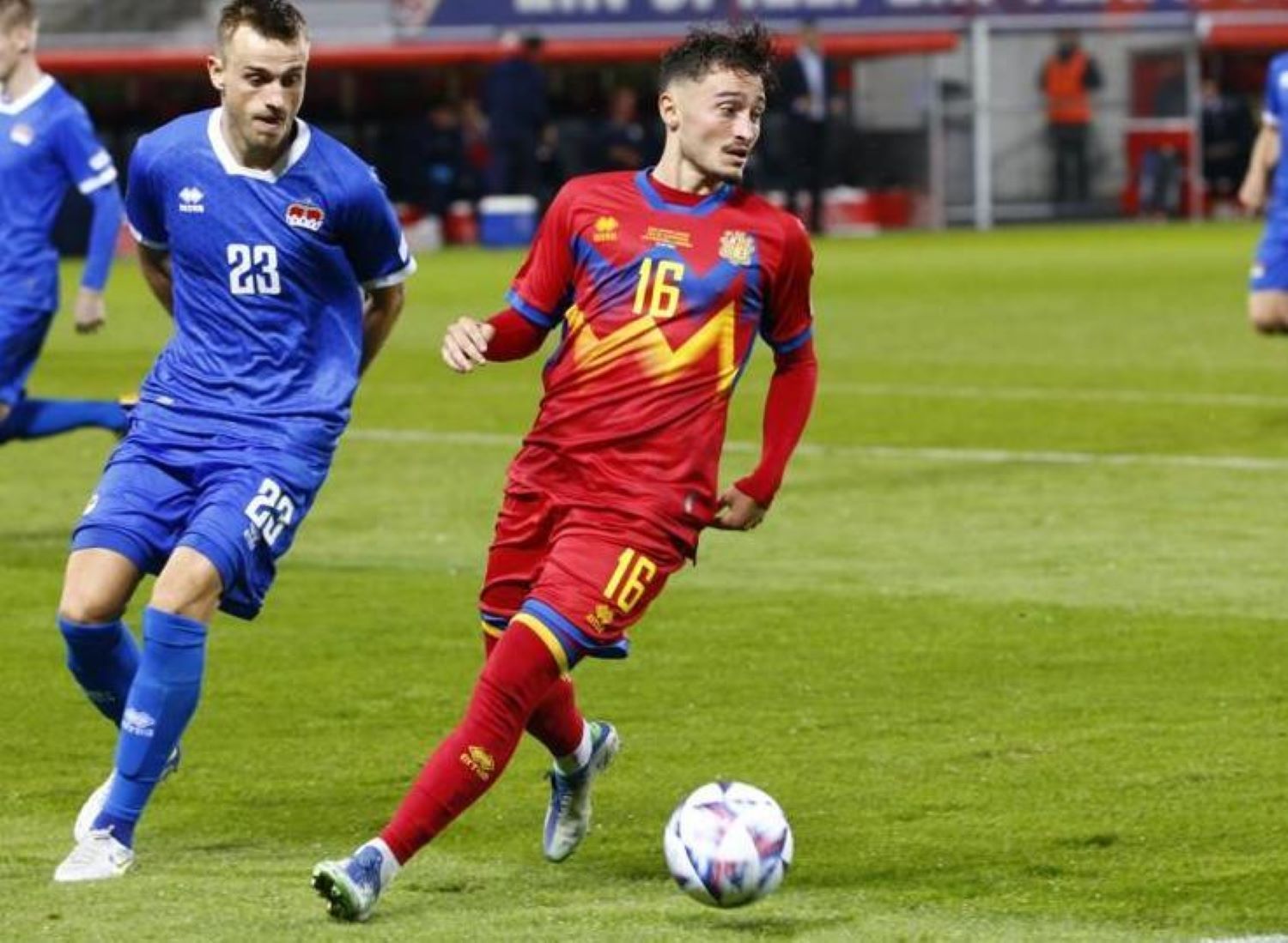 Álex Martínez, amb la tricolor.